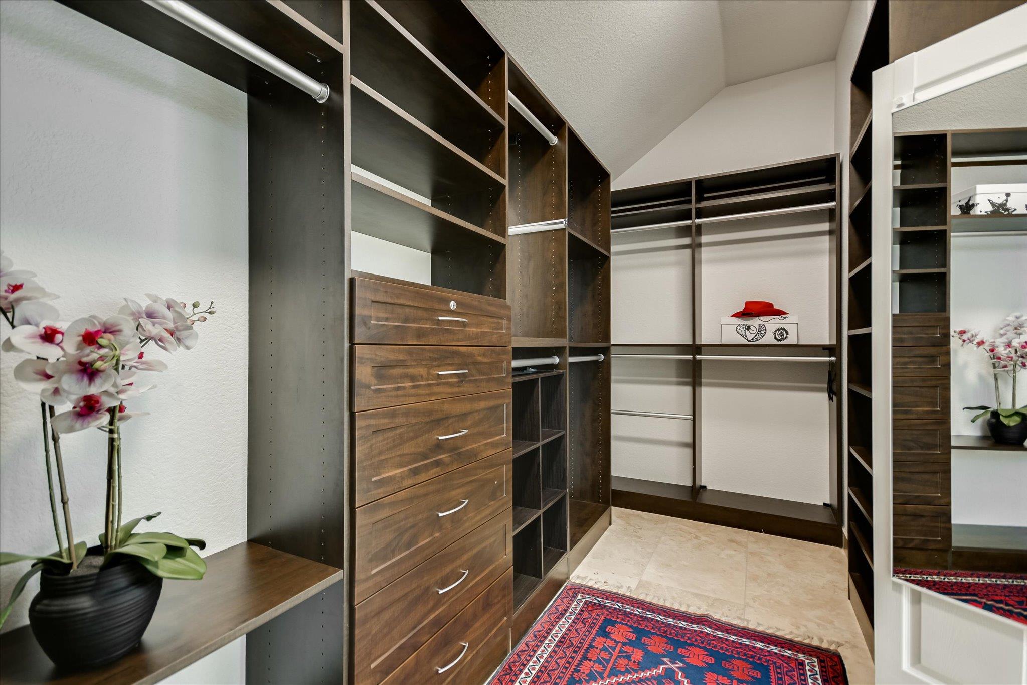 5908 Taylor Draper Cv, Austin, TX 78759