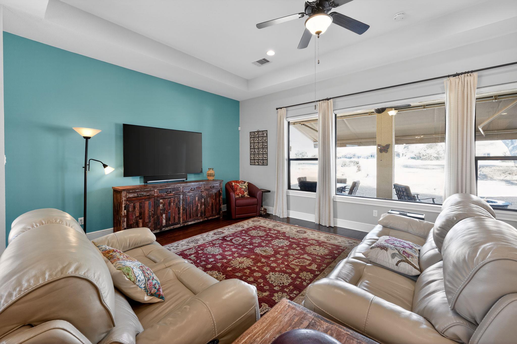 8 Prestonwood Cir, Lakeway, TX 78734