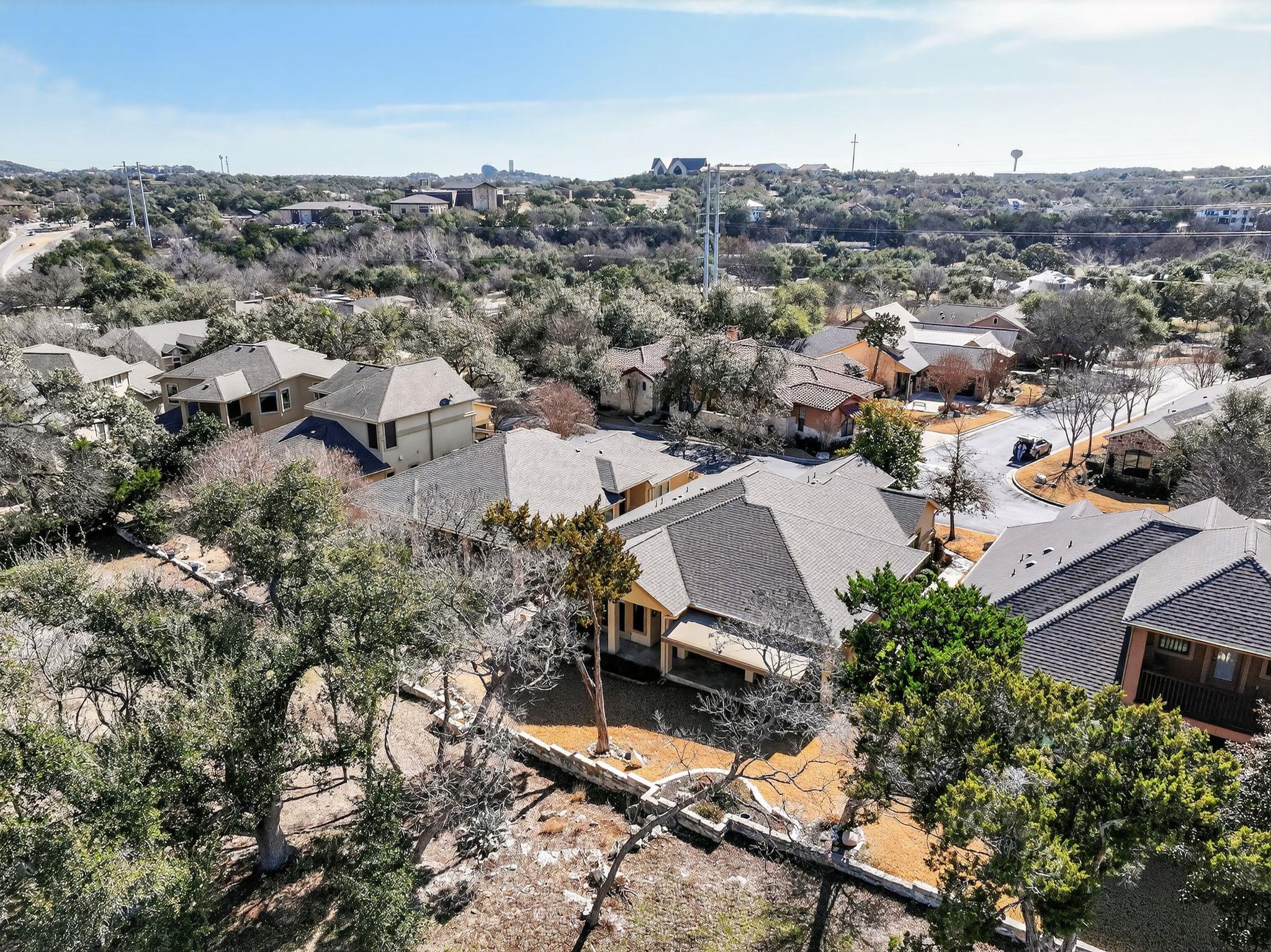 8 Prestonwood Cir, Lakeway, TX 78734