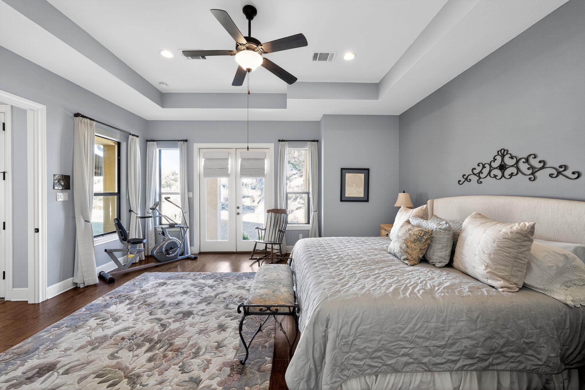 8 Prestonwood Cir, Lakeway, TX 78734