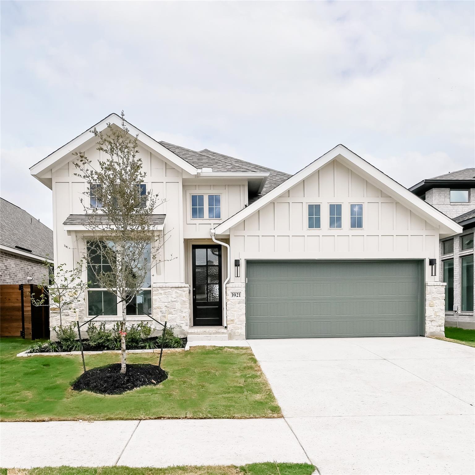 3921 Melody Rd, Lockhart, TX 78644