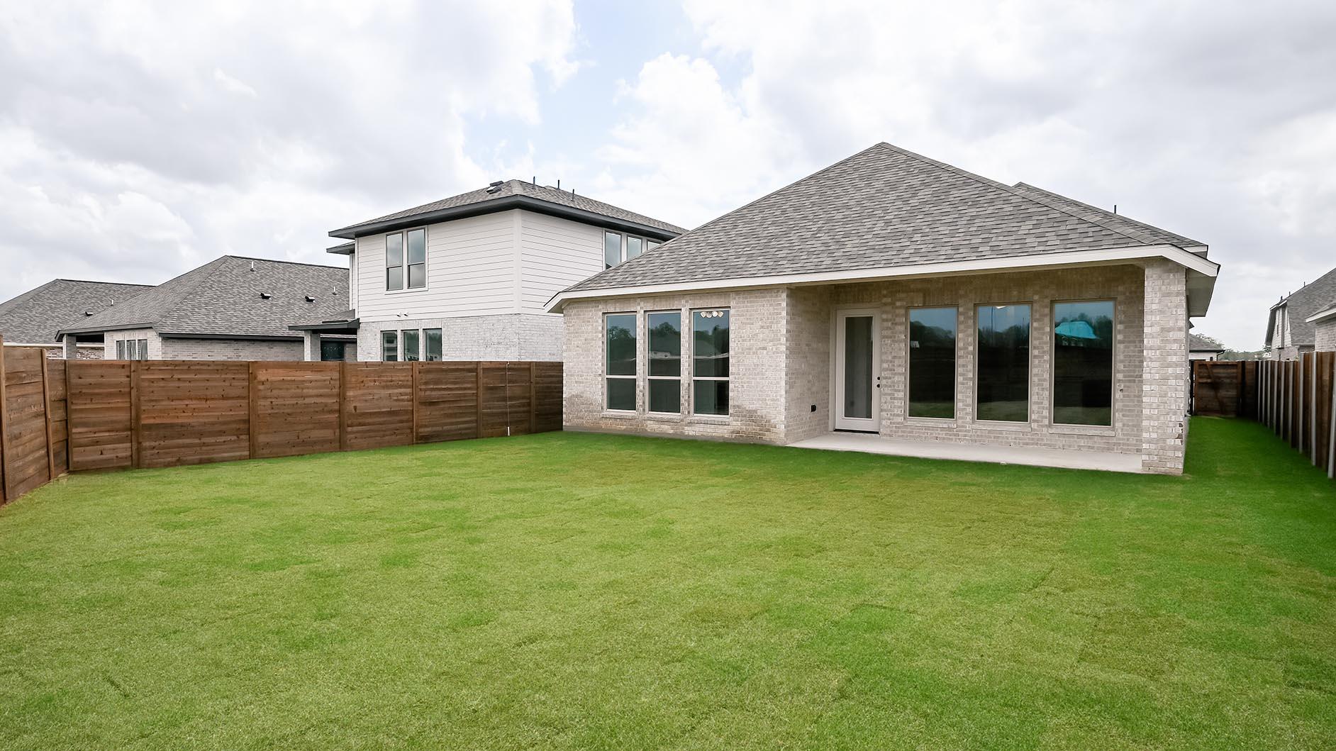 3921 Melody Rd, Lockhart, TX 78644