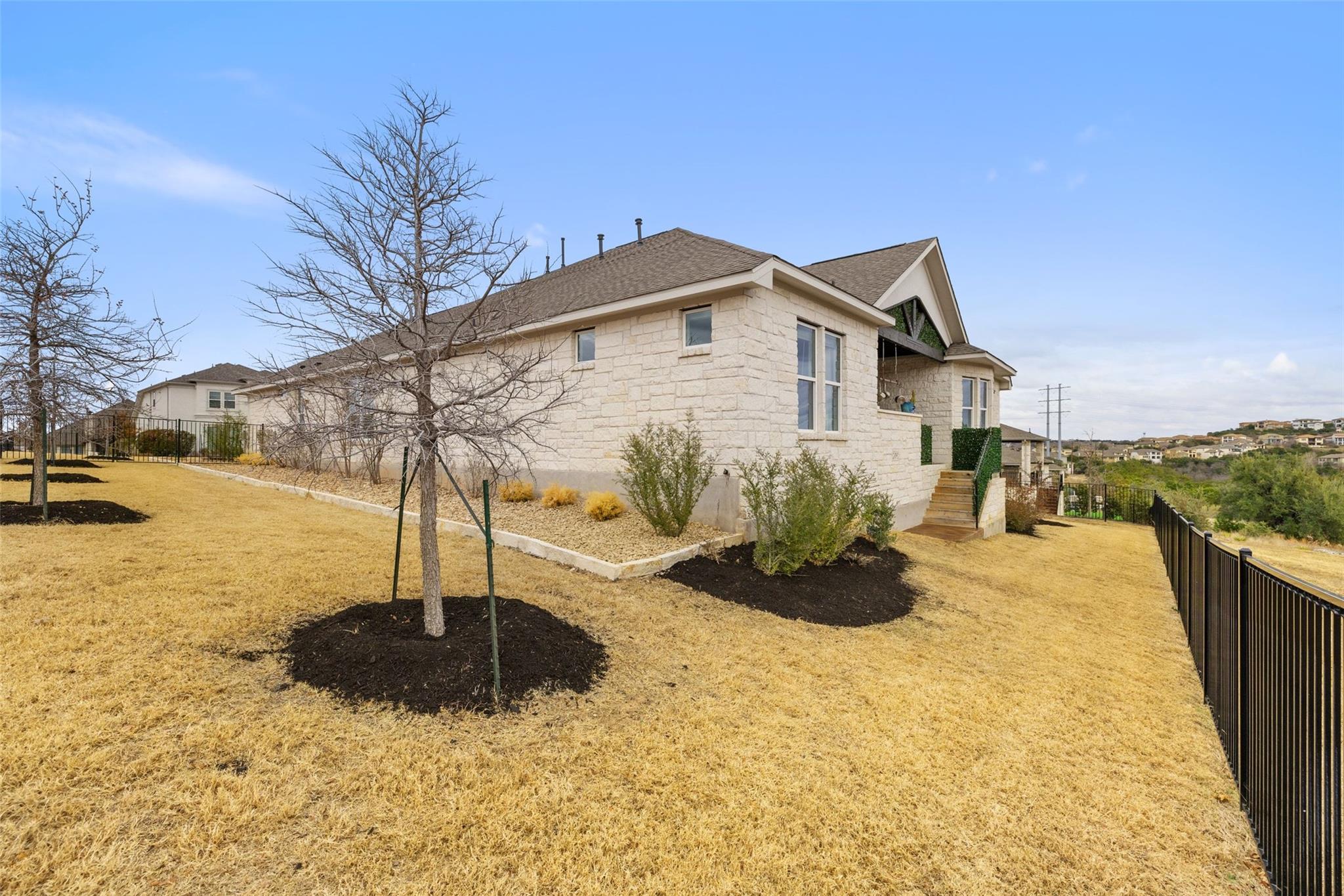 600 Bonfisk Bnd, Austin, TX 78738