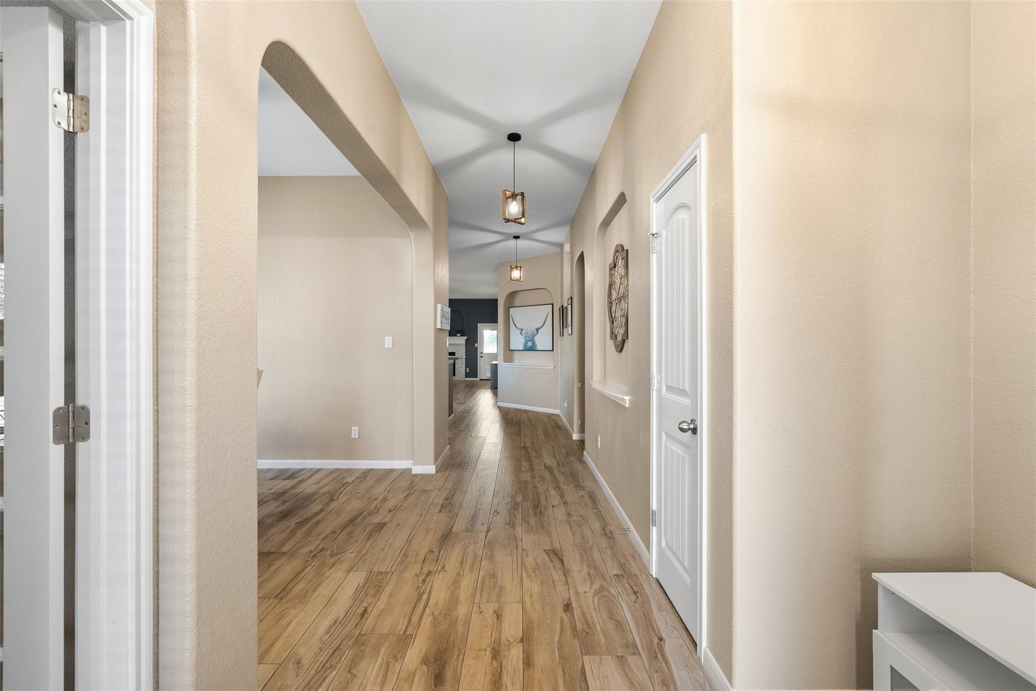 407 Victoria Dr, Cedar Park, TX 78613