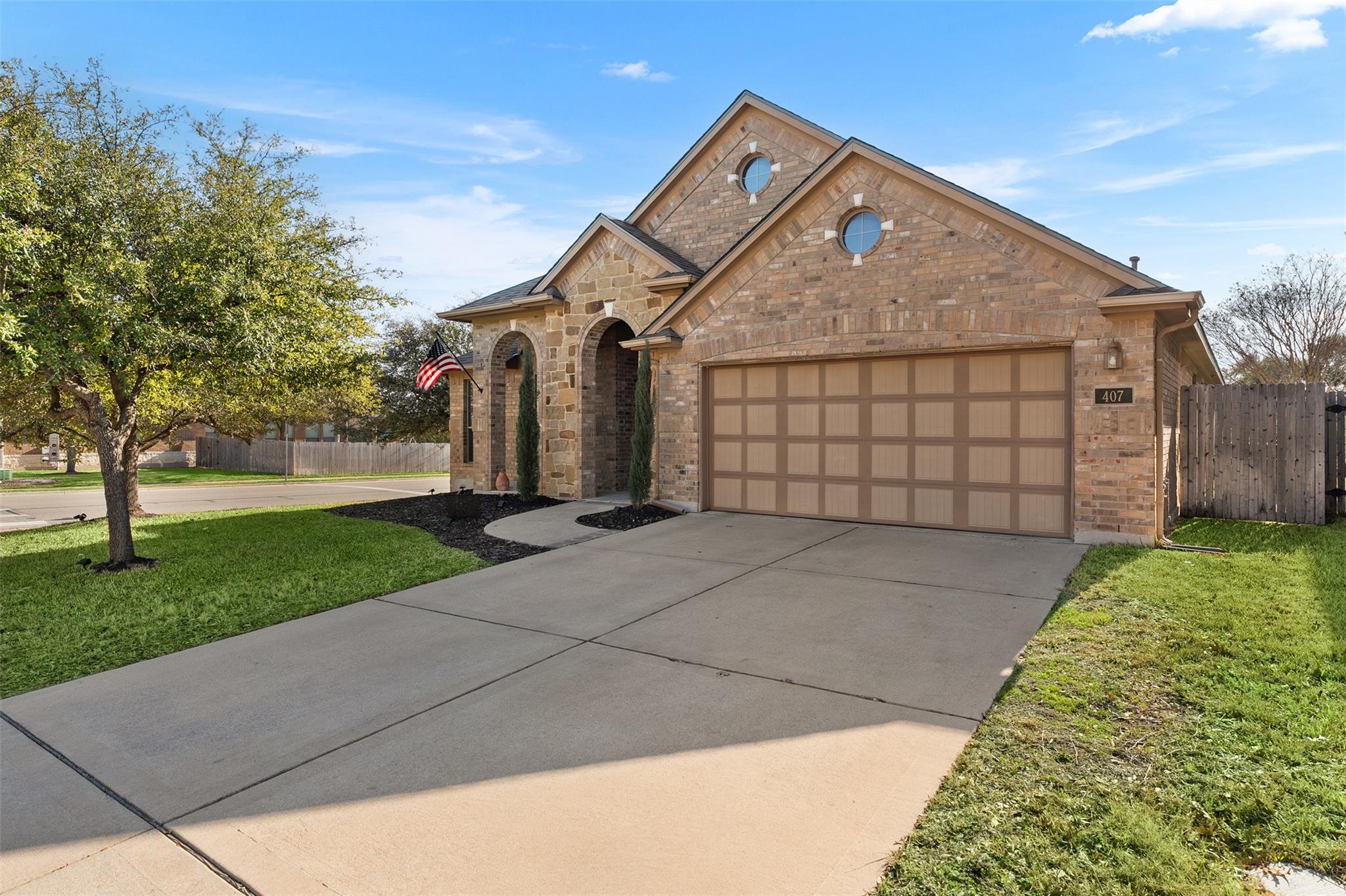 407 Victoria Dr, Cedar Park, TX 78613