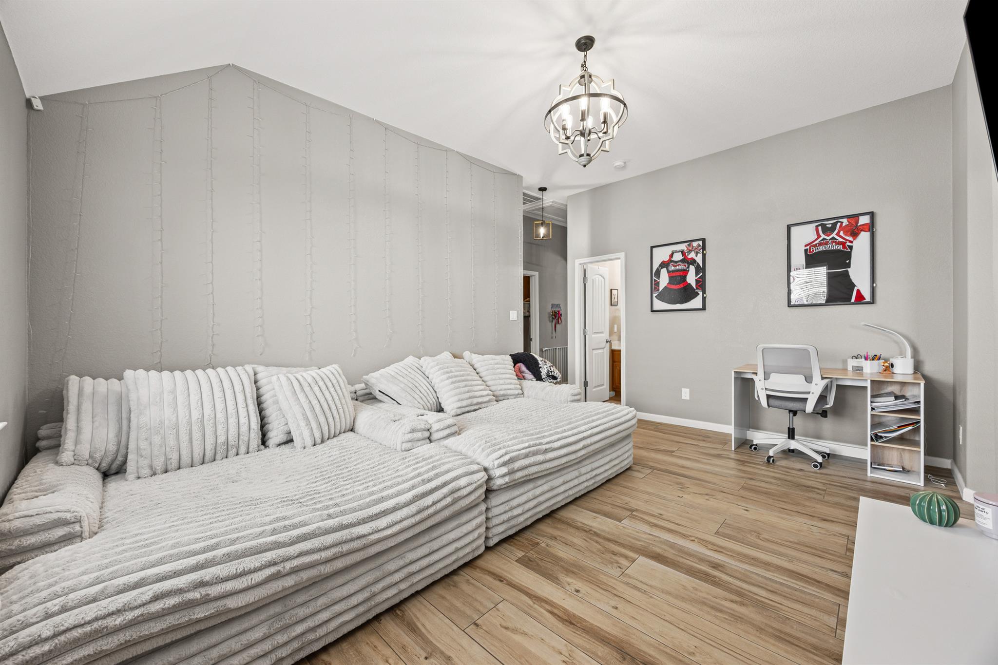 407 Victoria Dr, Cedar Park, TX 78613