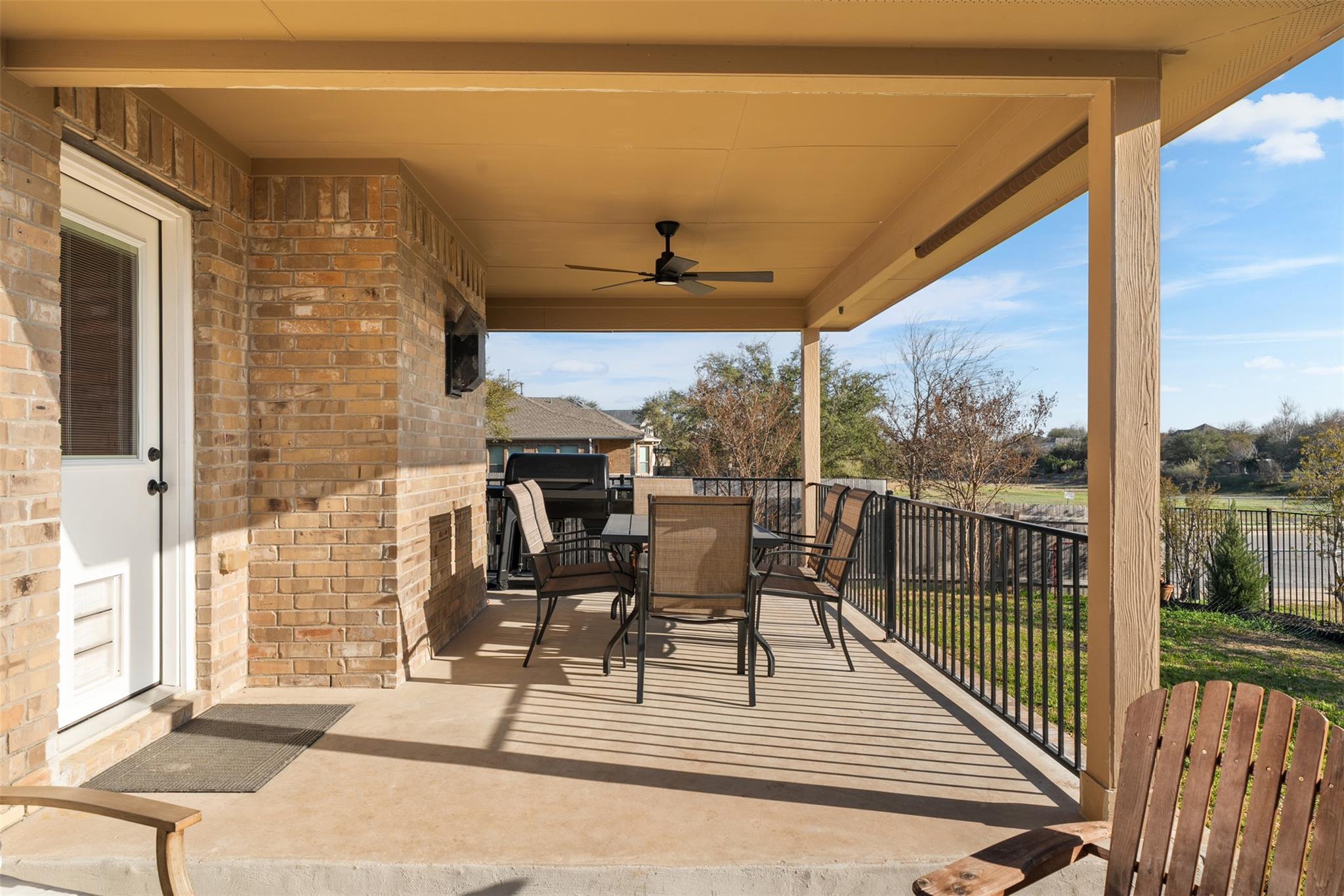 407 Victoria Dr, Cedar Park, TX 78613