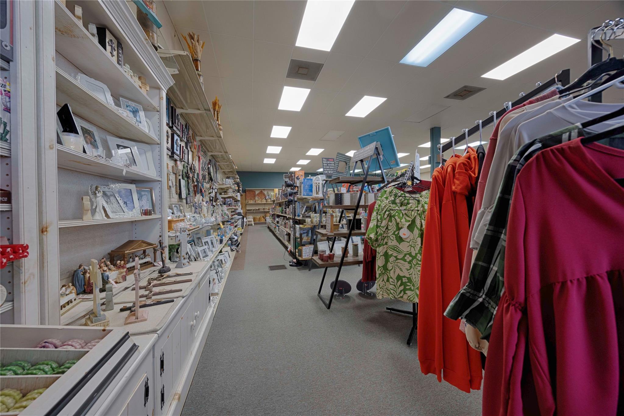 520 N Main St, Schulenburg, TX 78956