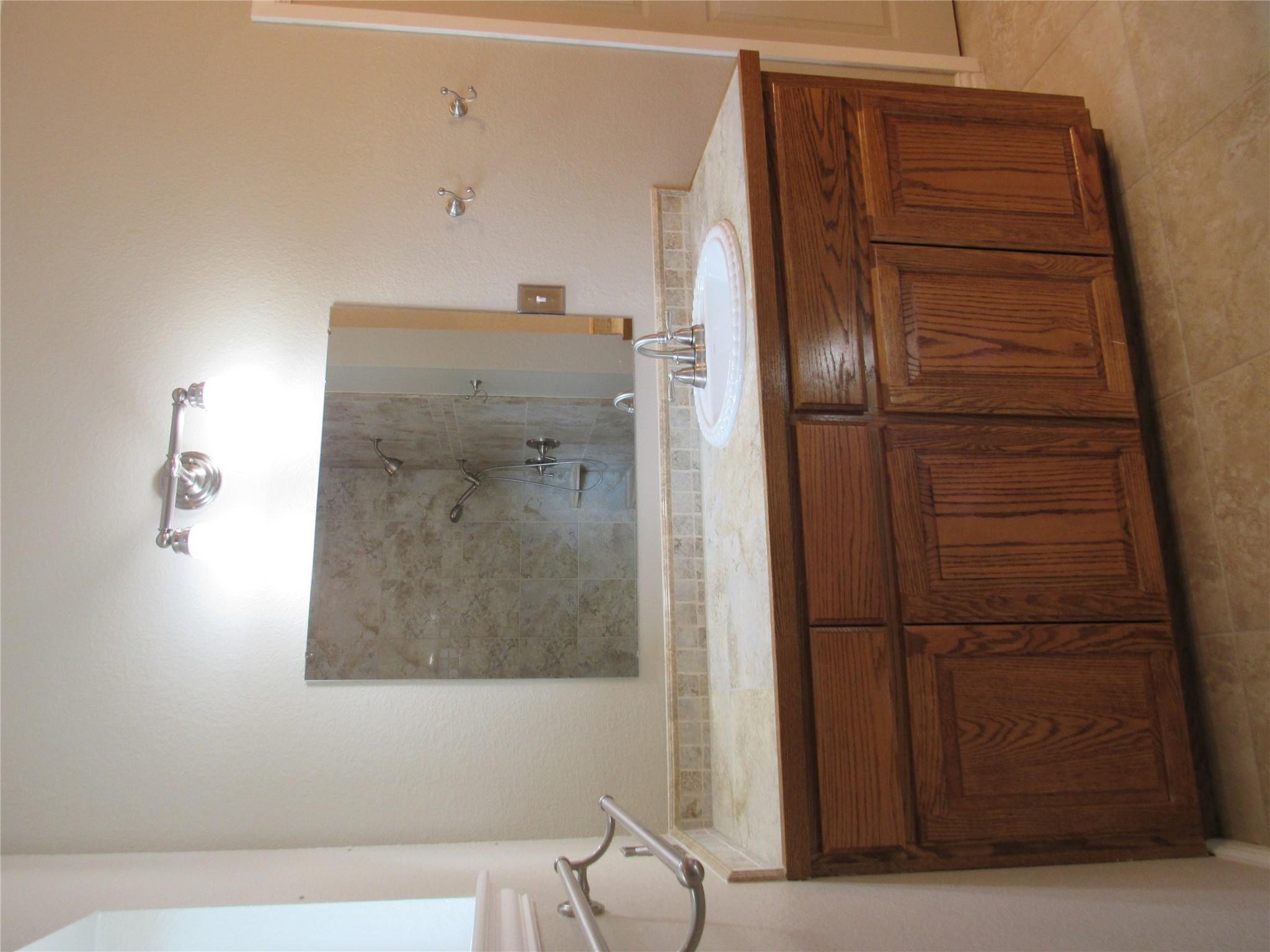 129 Country Air Dr, Bastrop, TX 78602