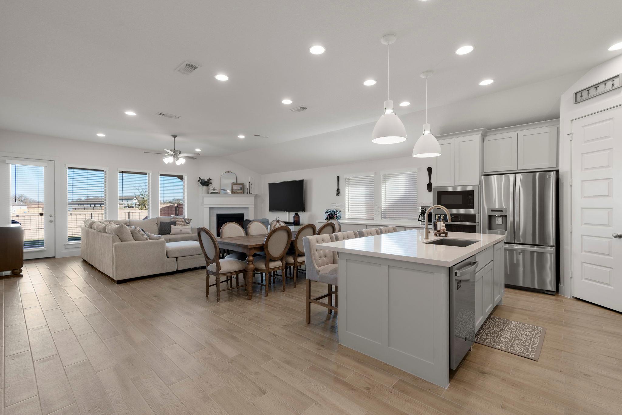 142 Palo Pinto Bnd, Bastrop, TX 78602