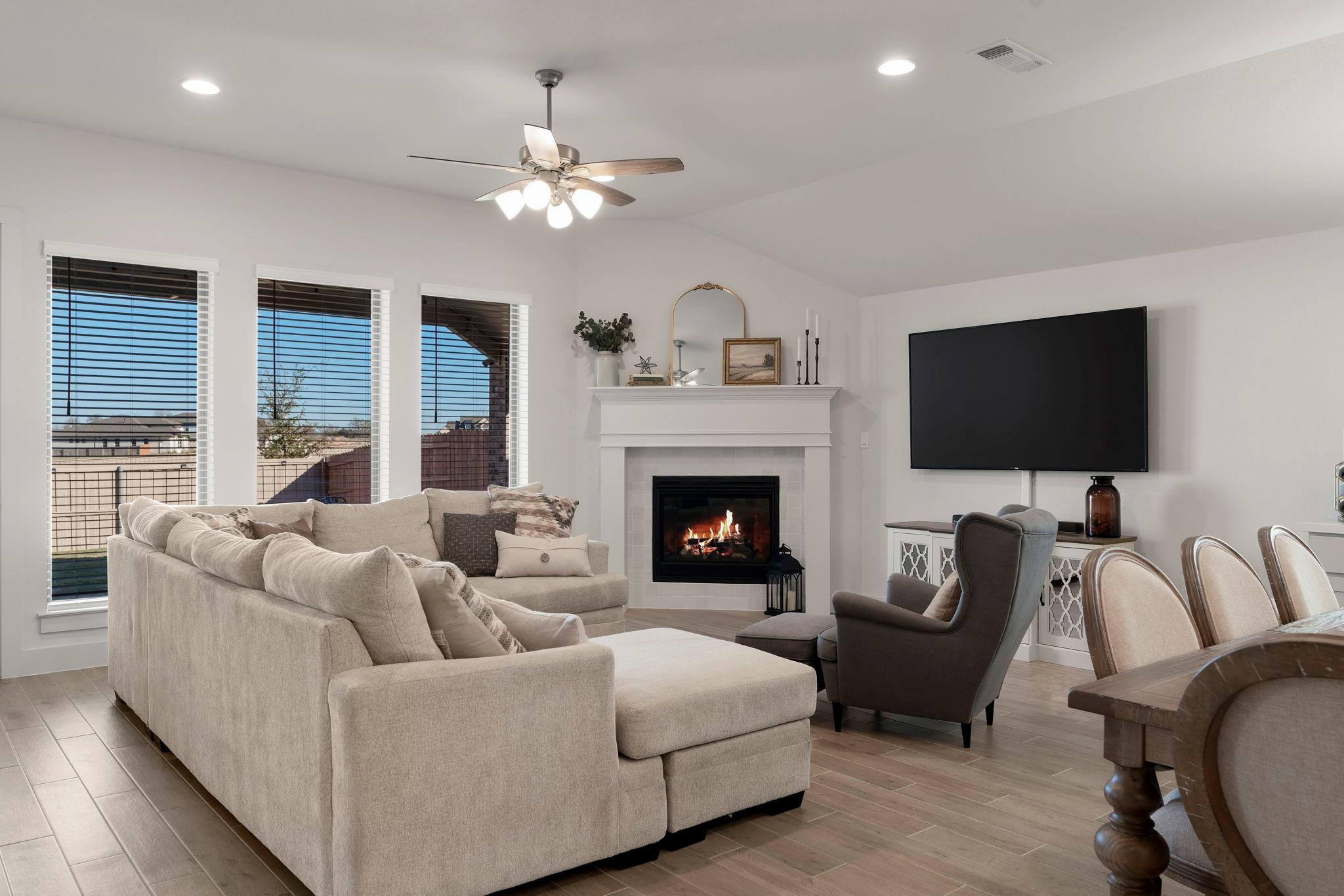 142 Palo Pinto Bnd, Bastrop, TX 78602