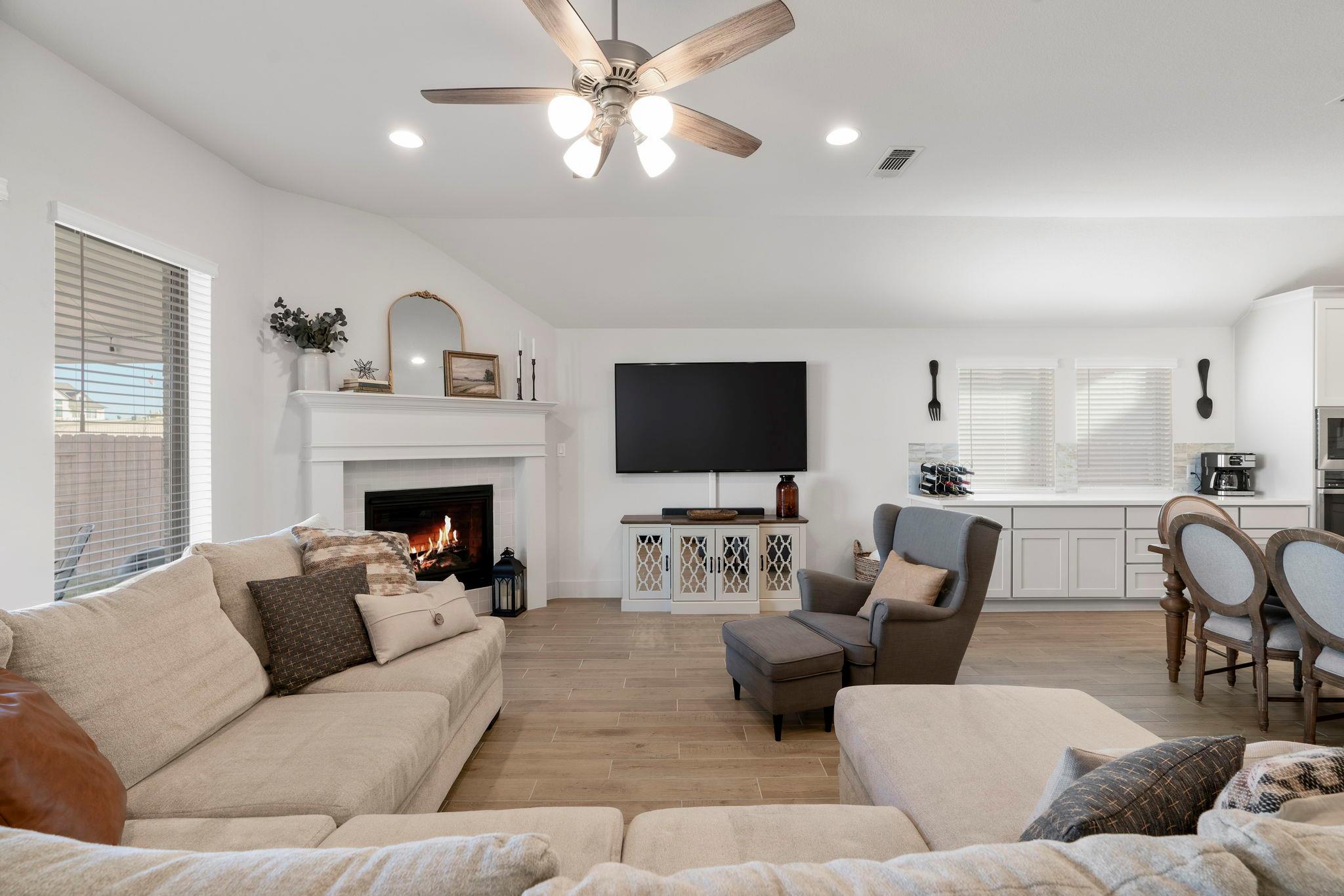 142 Palo Pinto Bnd, Bastrop, TX 78602