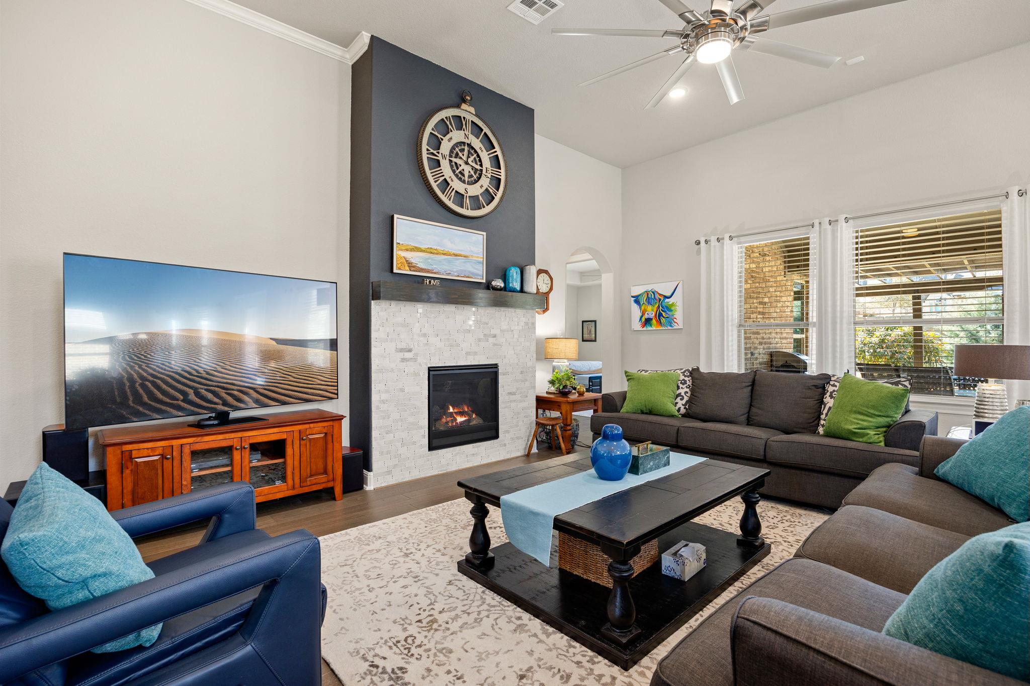 1533 Ferrari Dr, Leander, TX 78641