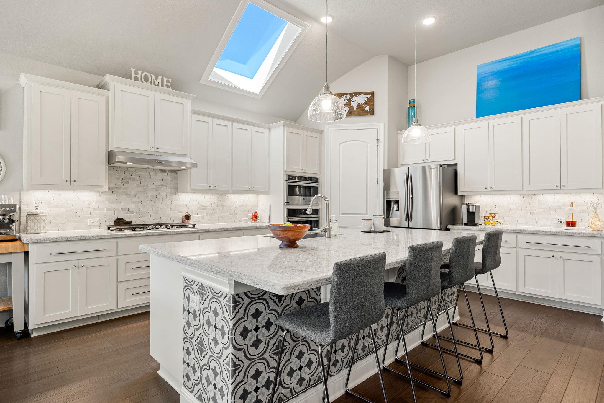 1533 Ferrari Dr, Leander, TX 78641