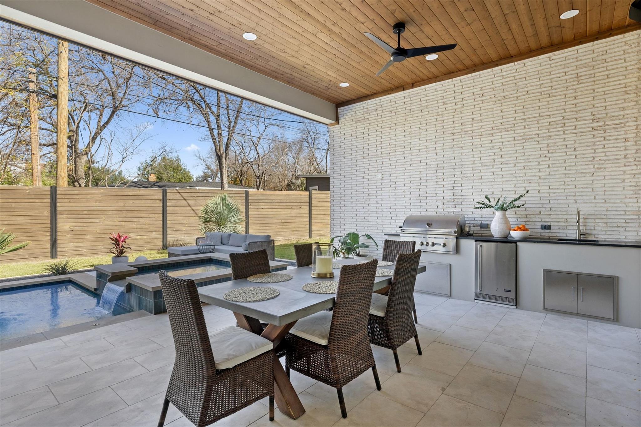 5608 Shady Oak Ct, Austin, TX 78756