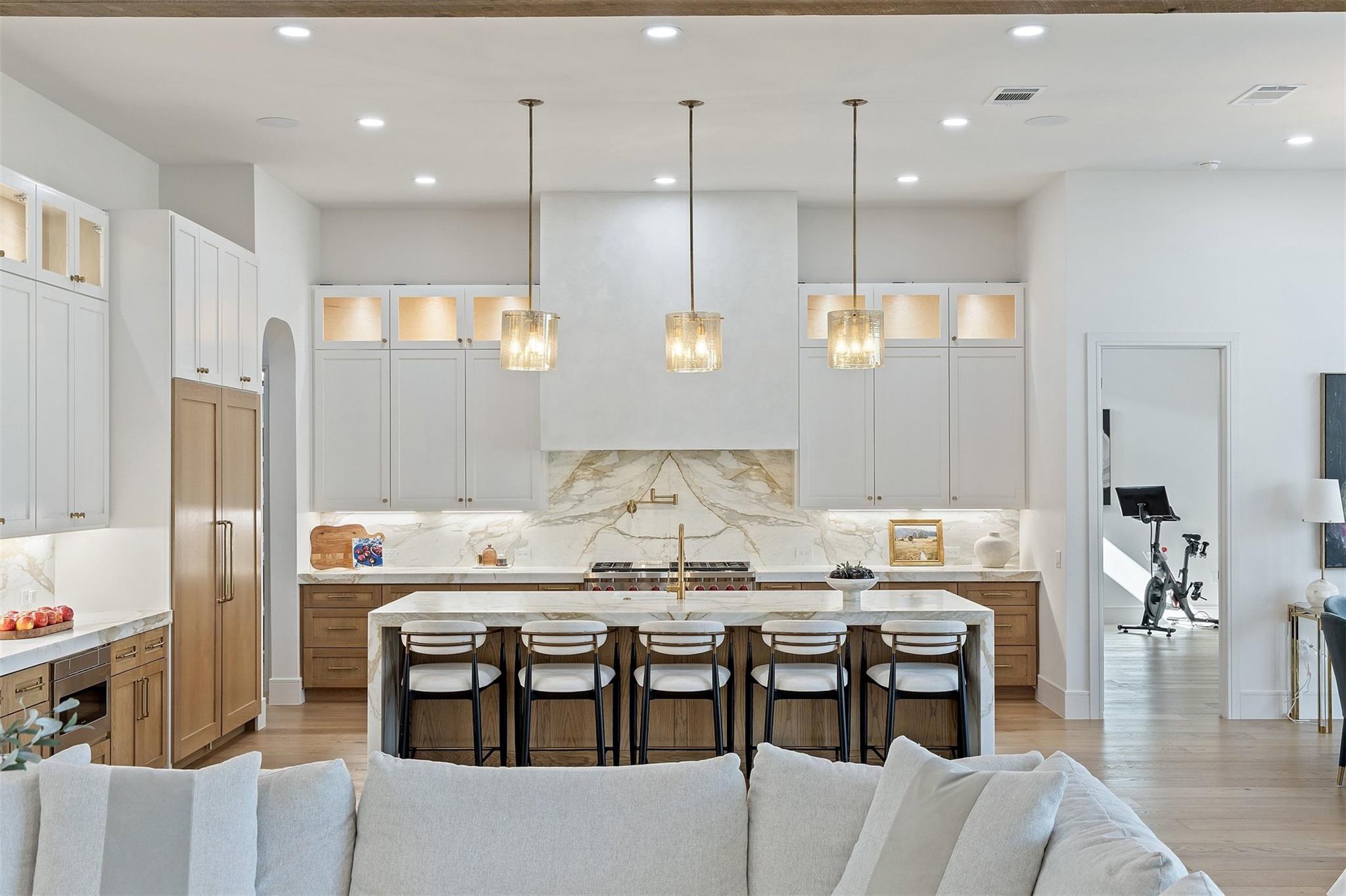 5608 Shady Oak Ct, Austin, TX 78756