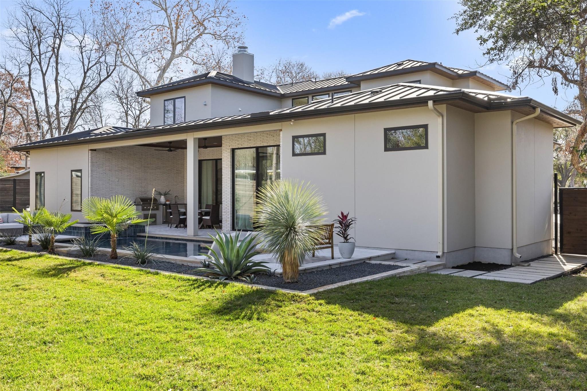 5608 Shady Oak Ct, Austin, TX 78756