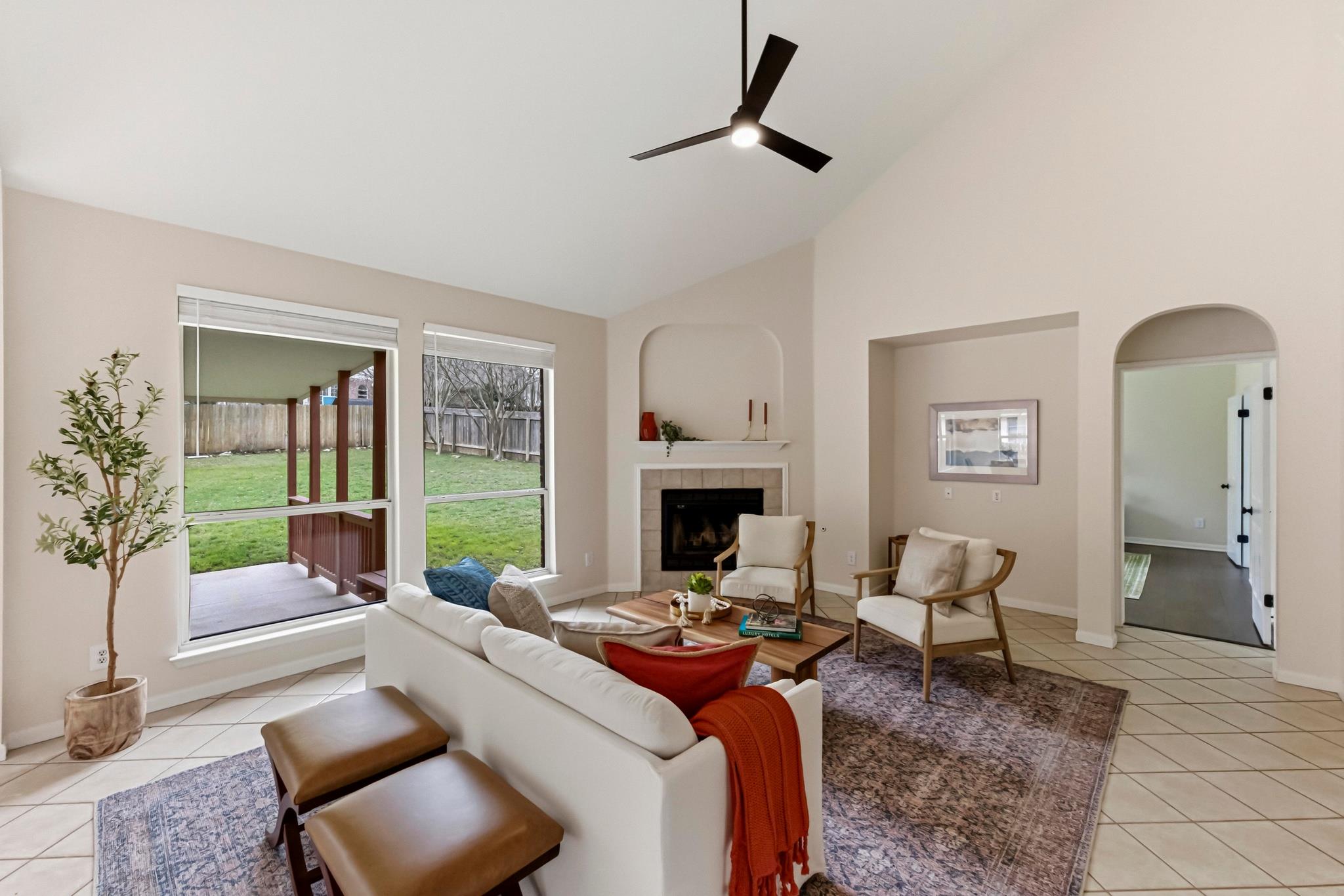 11200 Savin Hill Ln, Austin, TX 78739