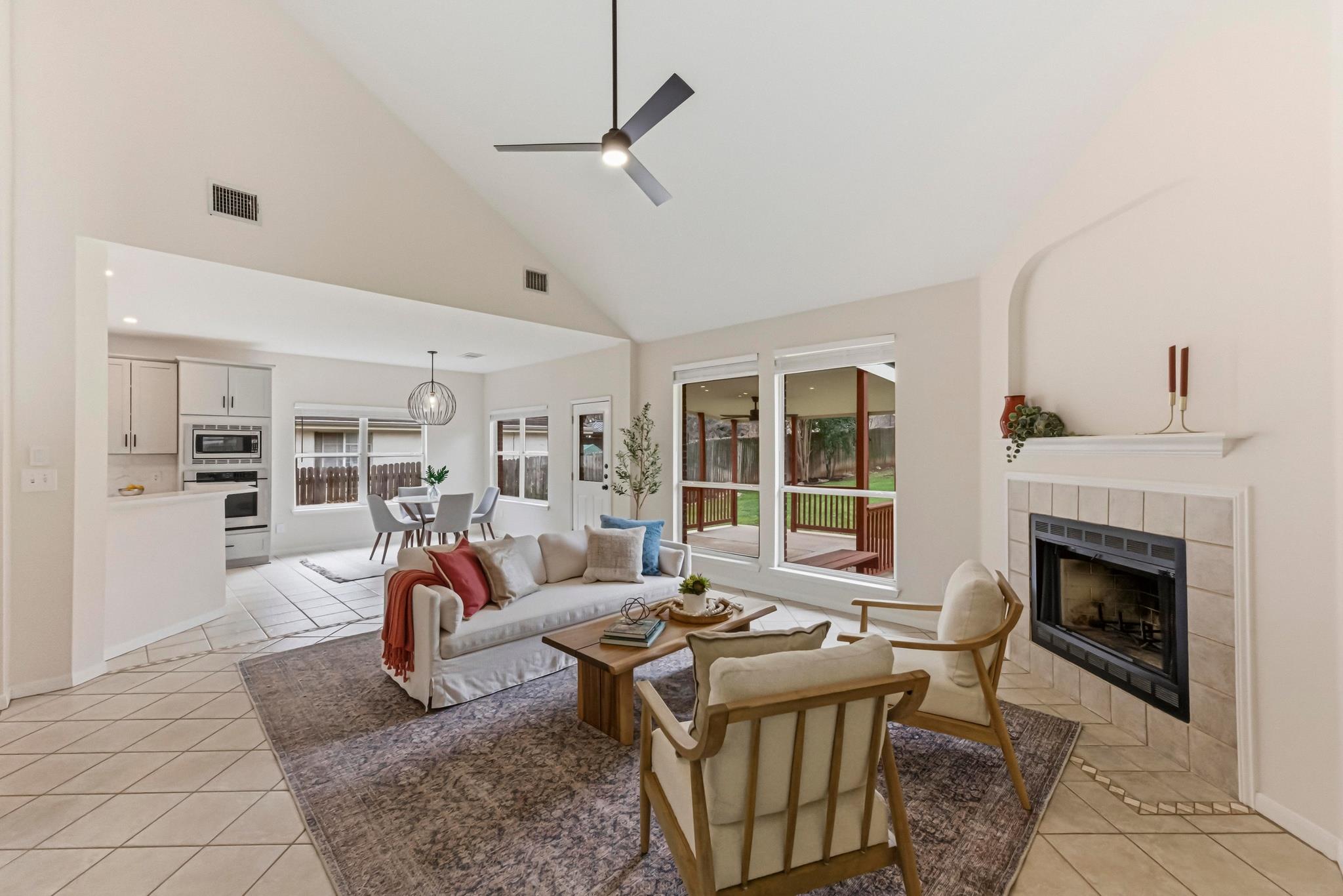 11200 Savin Hill Ln, Austin, TX 78739