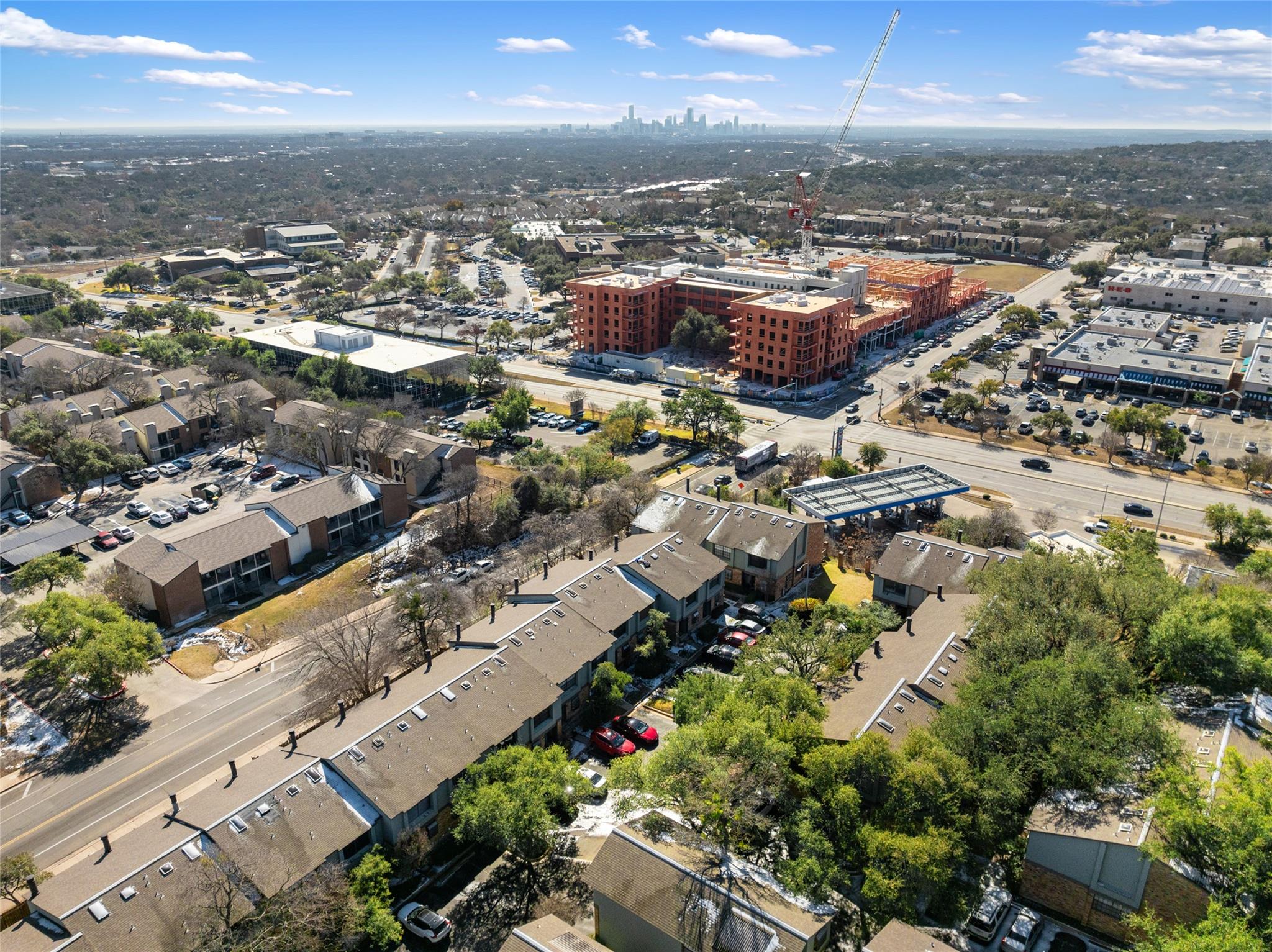 7122 Wood Hollow Dr # 47, Austin, TX 78731