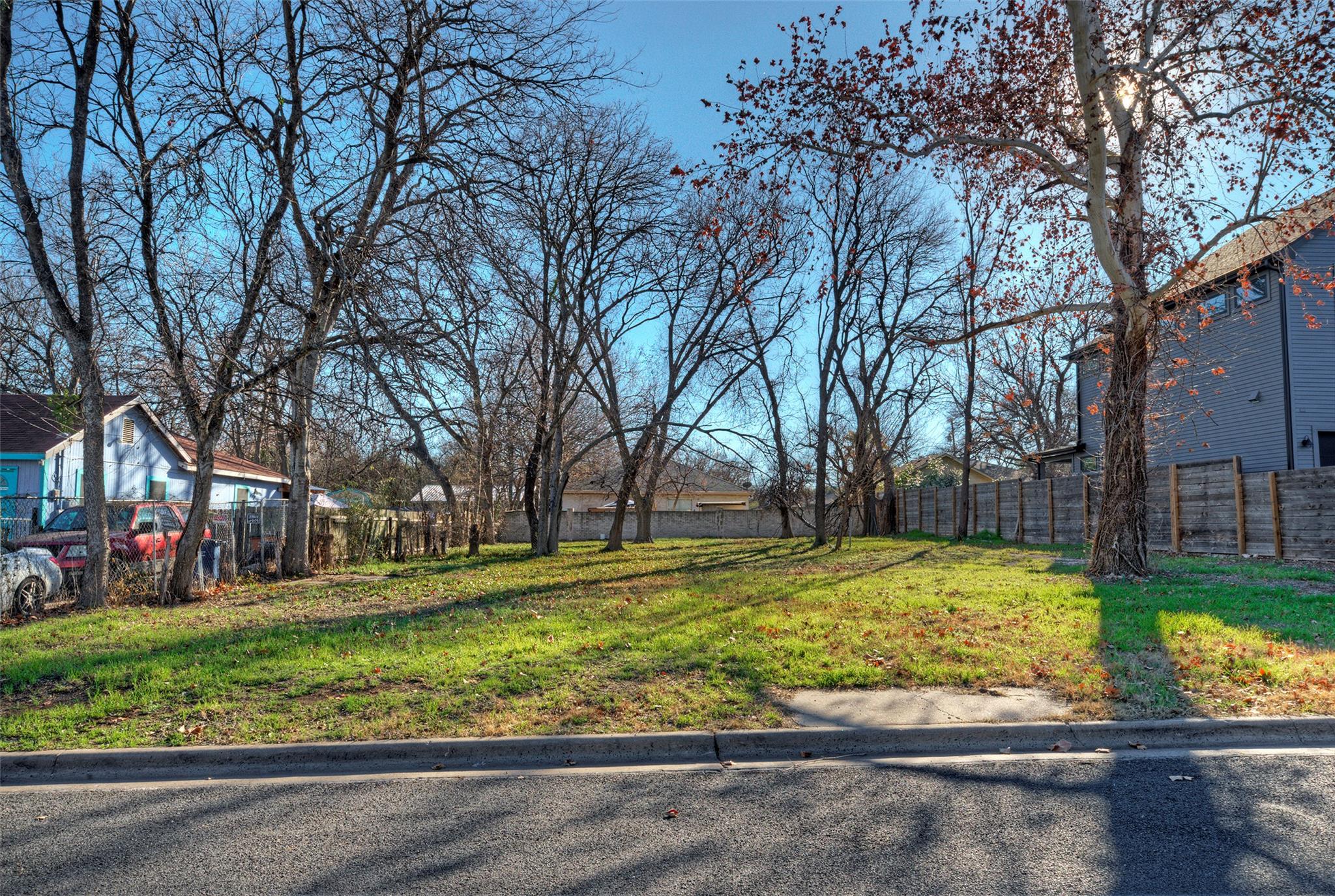 411 Hackberry Ln, Austin, TX 78753