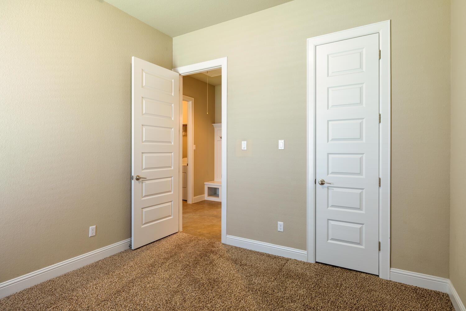 5853 Casstello Dr, Round Rock, TX 78665