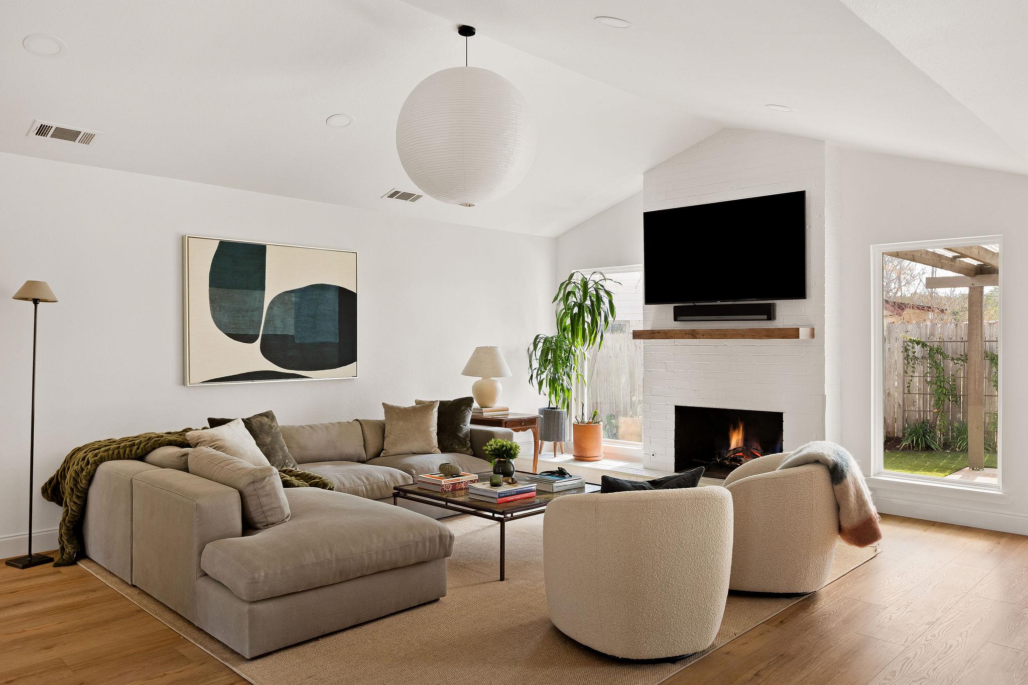 4701 Travis Country Cir, Austin, TX 78735