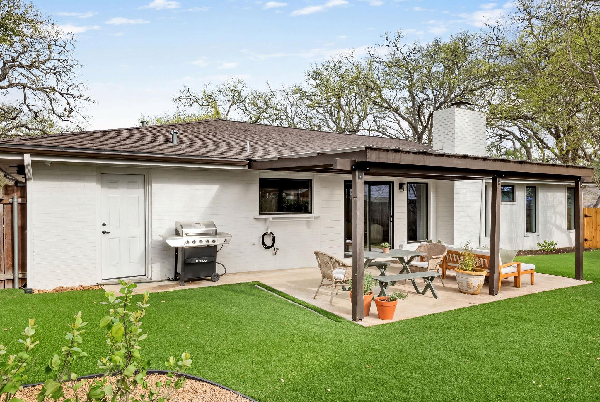 4701 Travis Country Cir, Austin, TX 78735