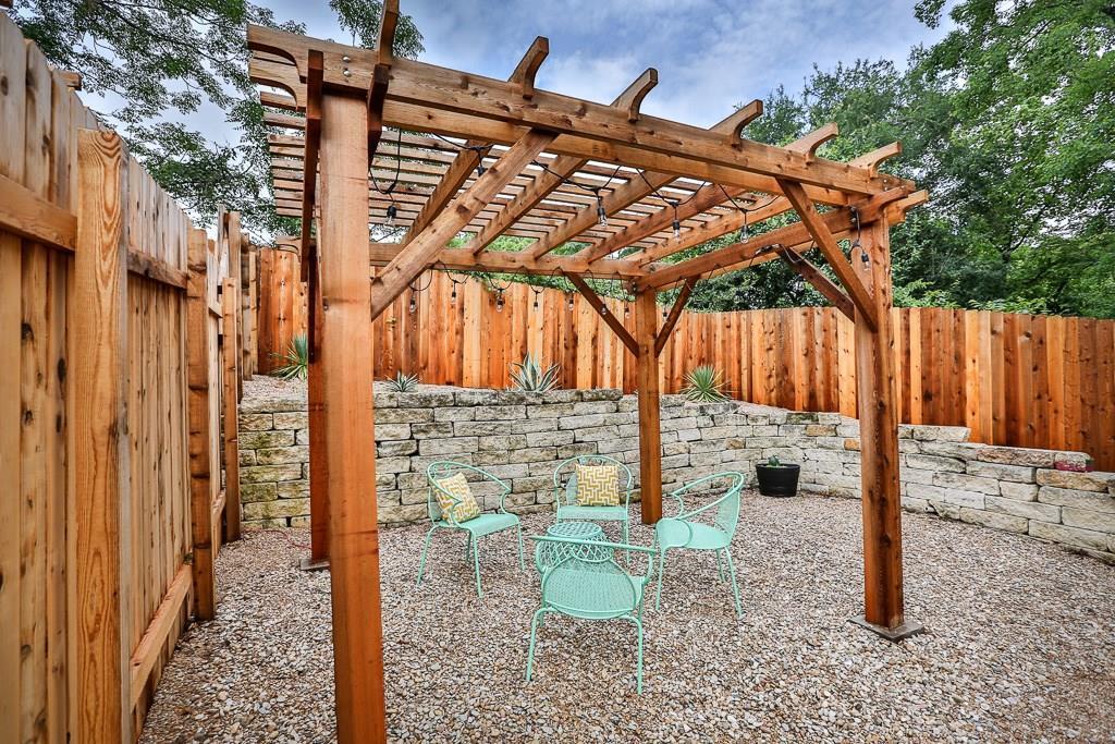 1700 Perez St # B, Austin, TX 78721