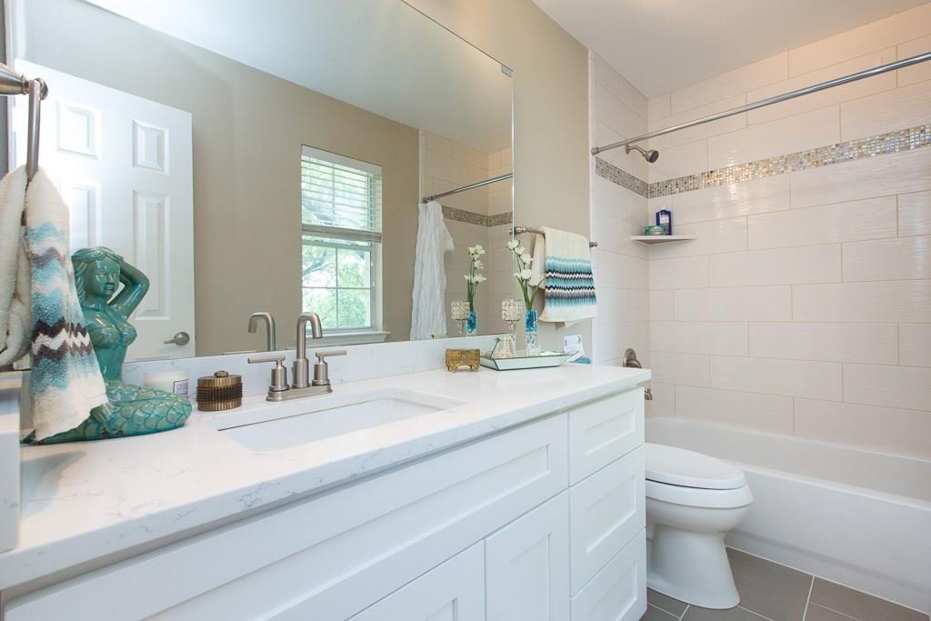 1700 Perez St # B, Austin, TX 78721