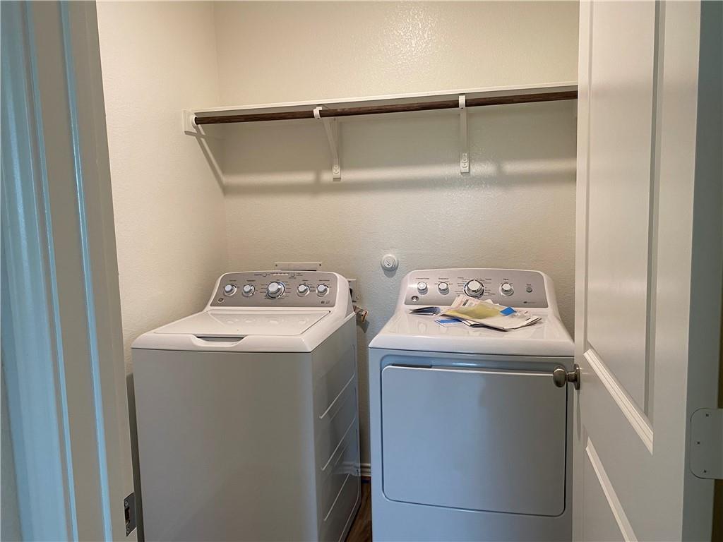 128 Calomel Trl, Buda, TX 78610