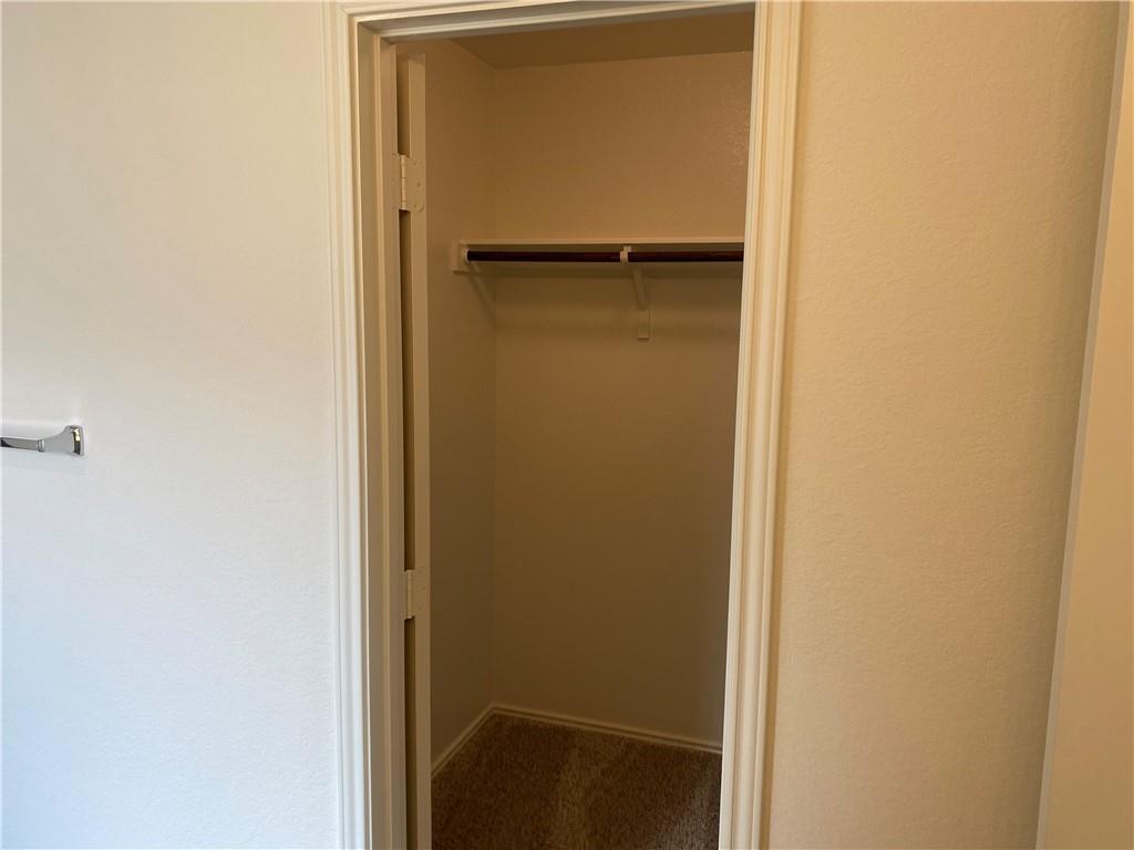 128 Calomel Trl, Buda, TX 78610