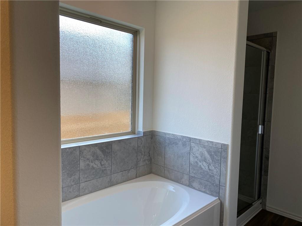 128 Calomel Trl, Buda, TX 78610