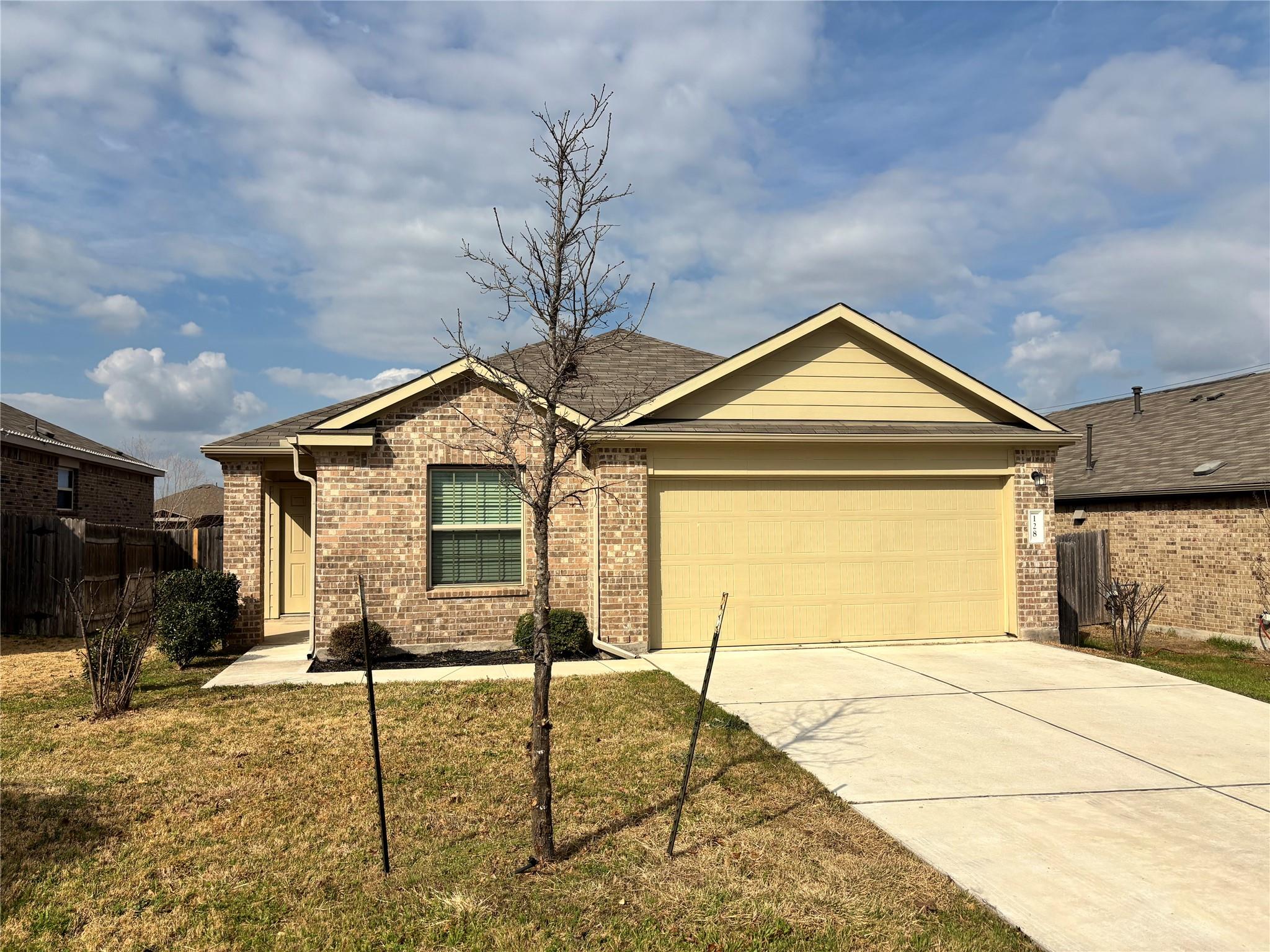 128 Calomel Trl, Buda, TX 78610