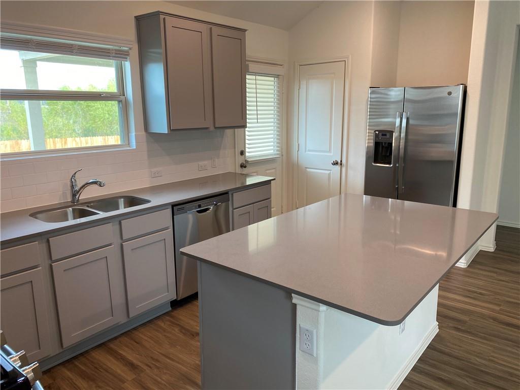 128 Calomel Trl, Buda, TX 78610