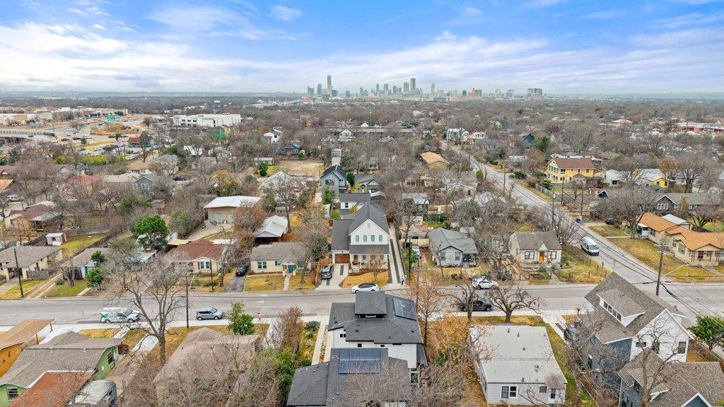 928 E 53rd 1/2 St # 1, Austin, TX 78751