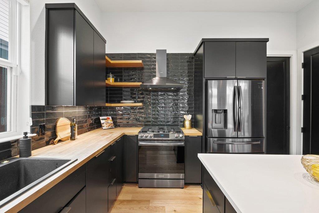 928 E 53rd 1/2 St # 1, Austin, TX 78751