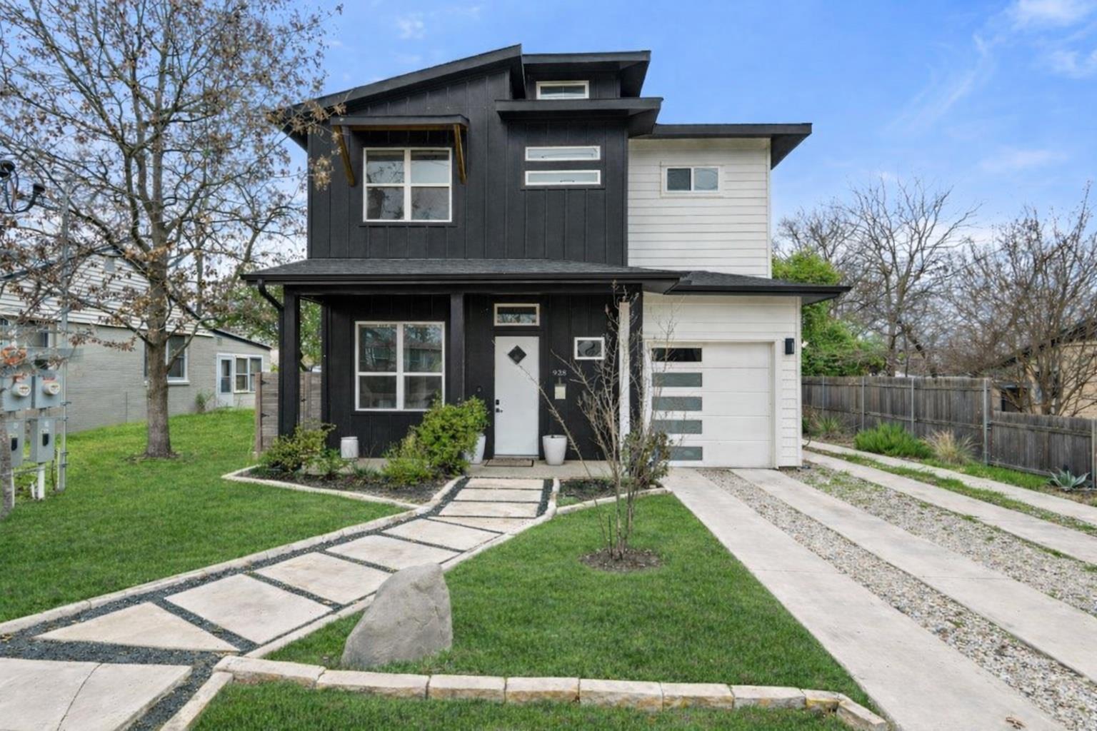 928 E 53rd 1/2 St # 1, Austin, TX 78751