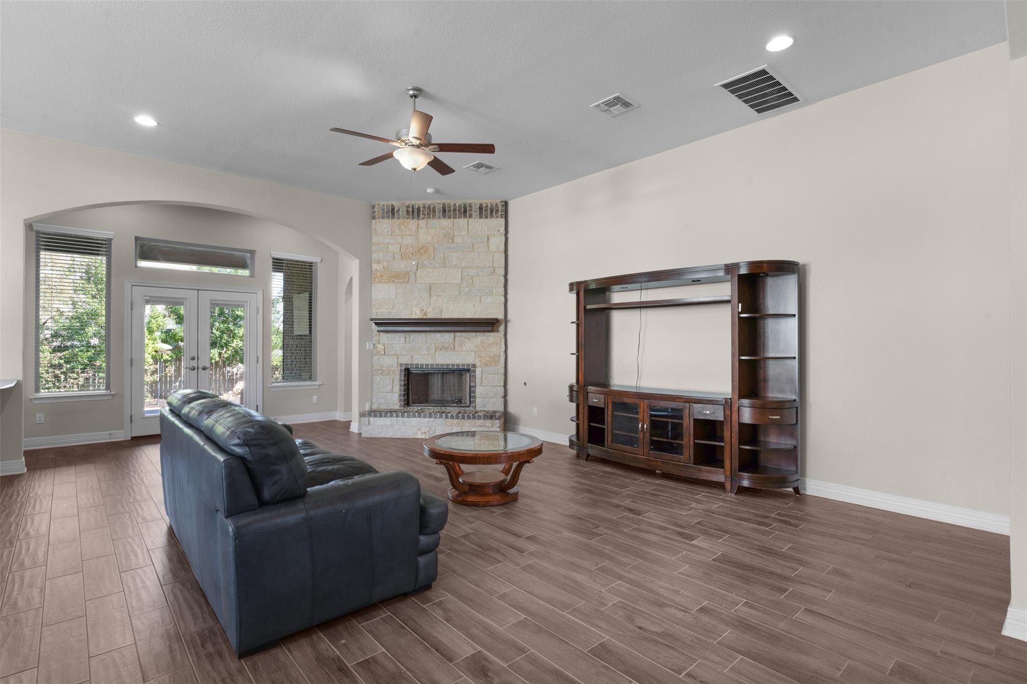 209 Cibolo Ridge Dr, Georgetown, TX 78628