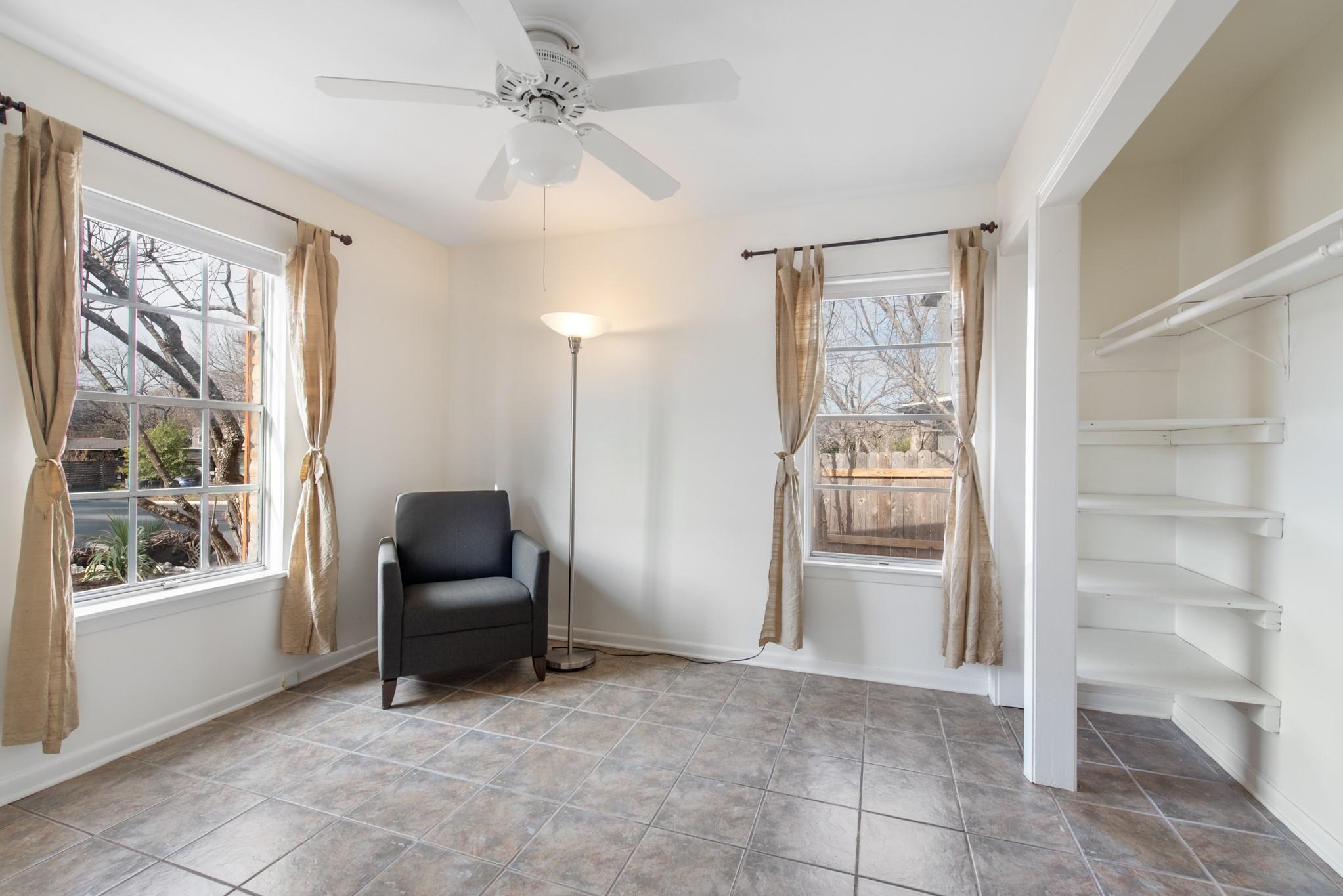 204 La Vista St, Austin, TX 78704