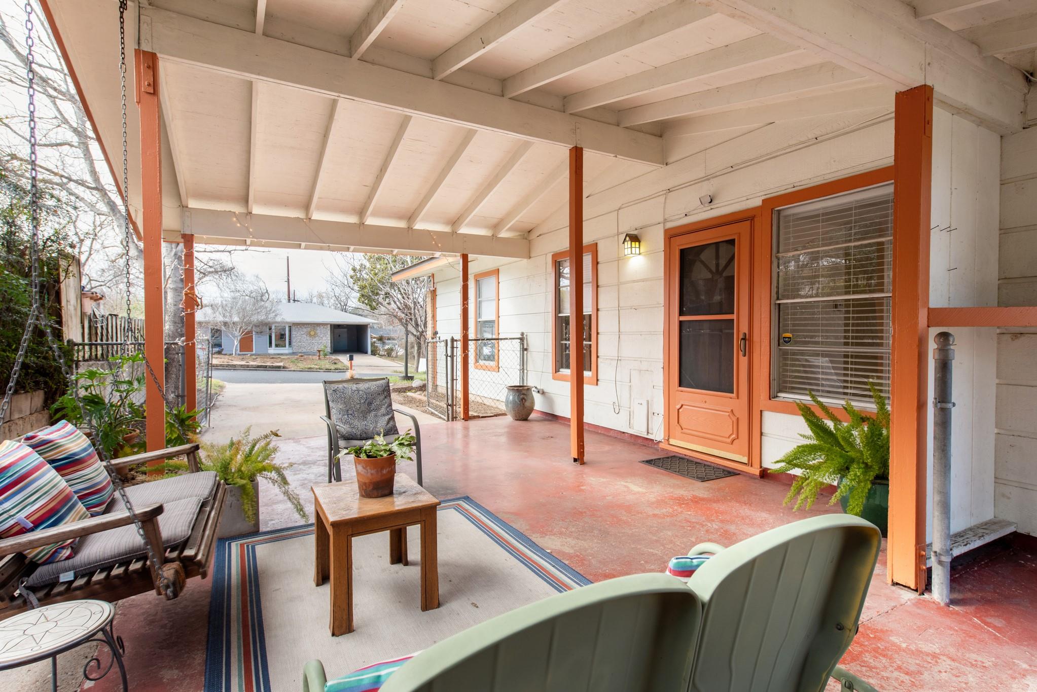 204 La Vista St, Austin, TX 78704