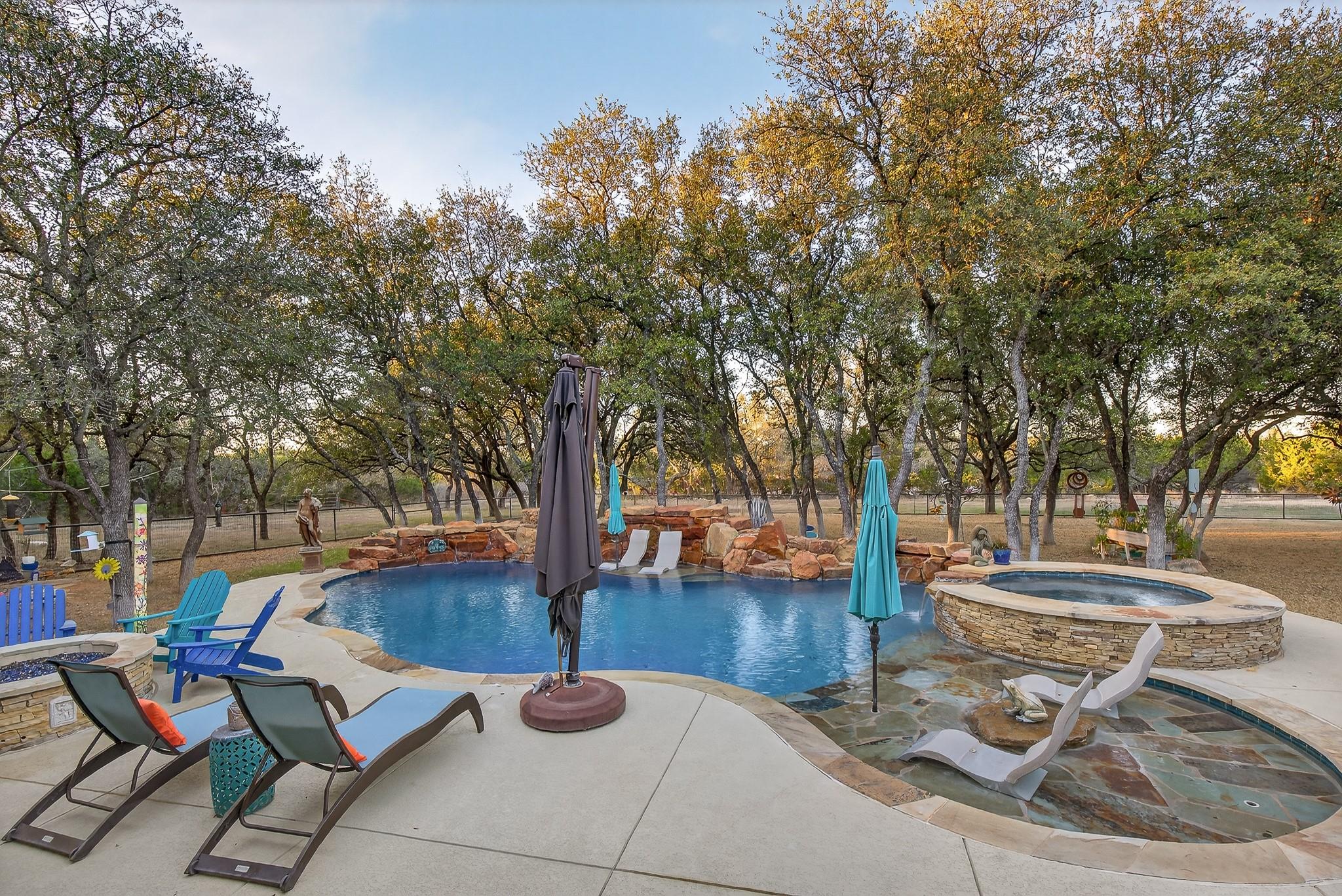 2500 County Road 403, Marble Falls, TX 78654