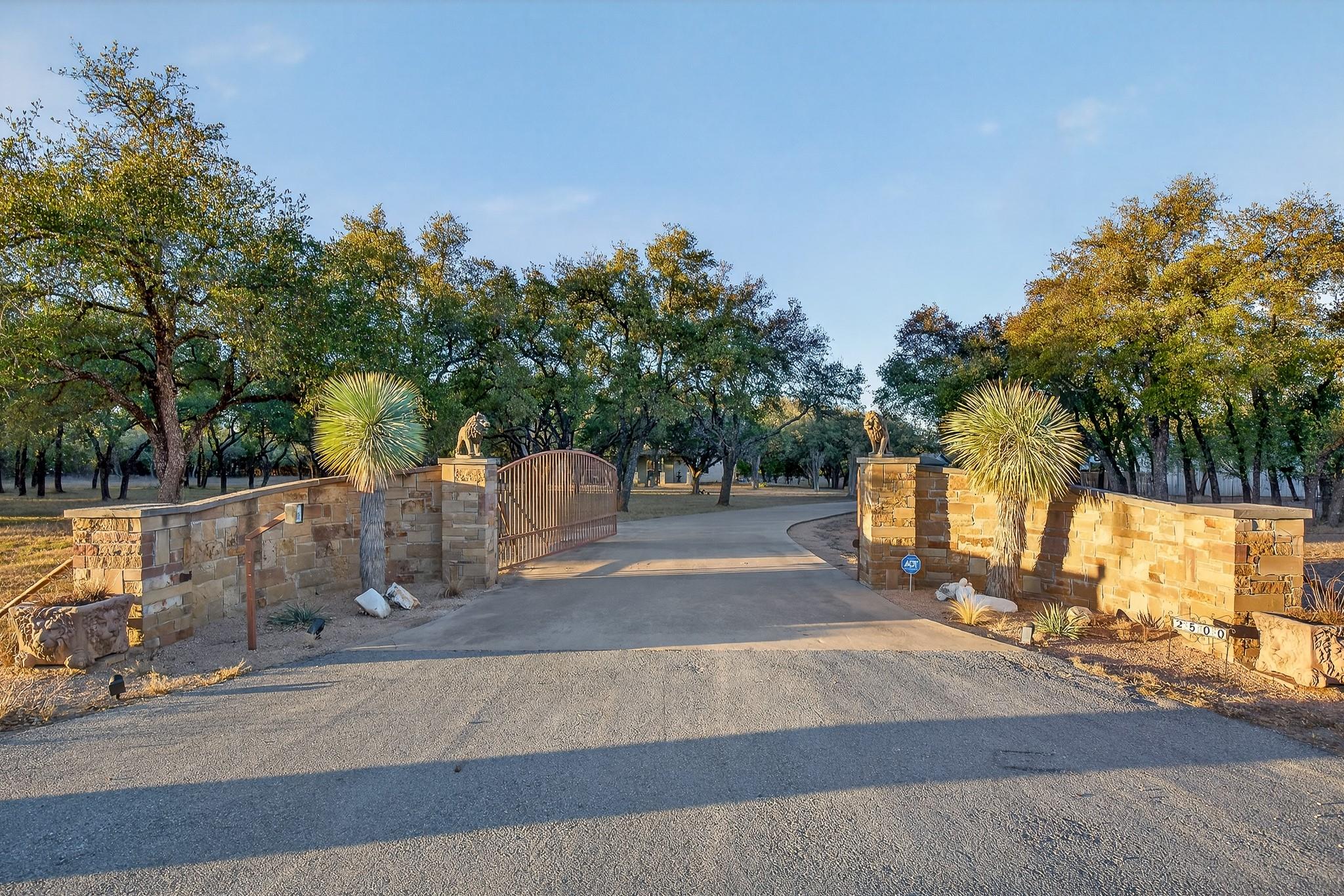 2500 County Road 403, Marble Falls, TX 78654