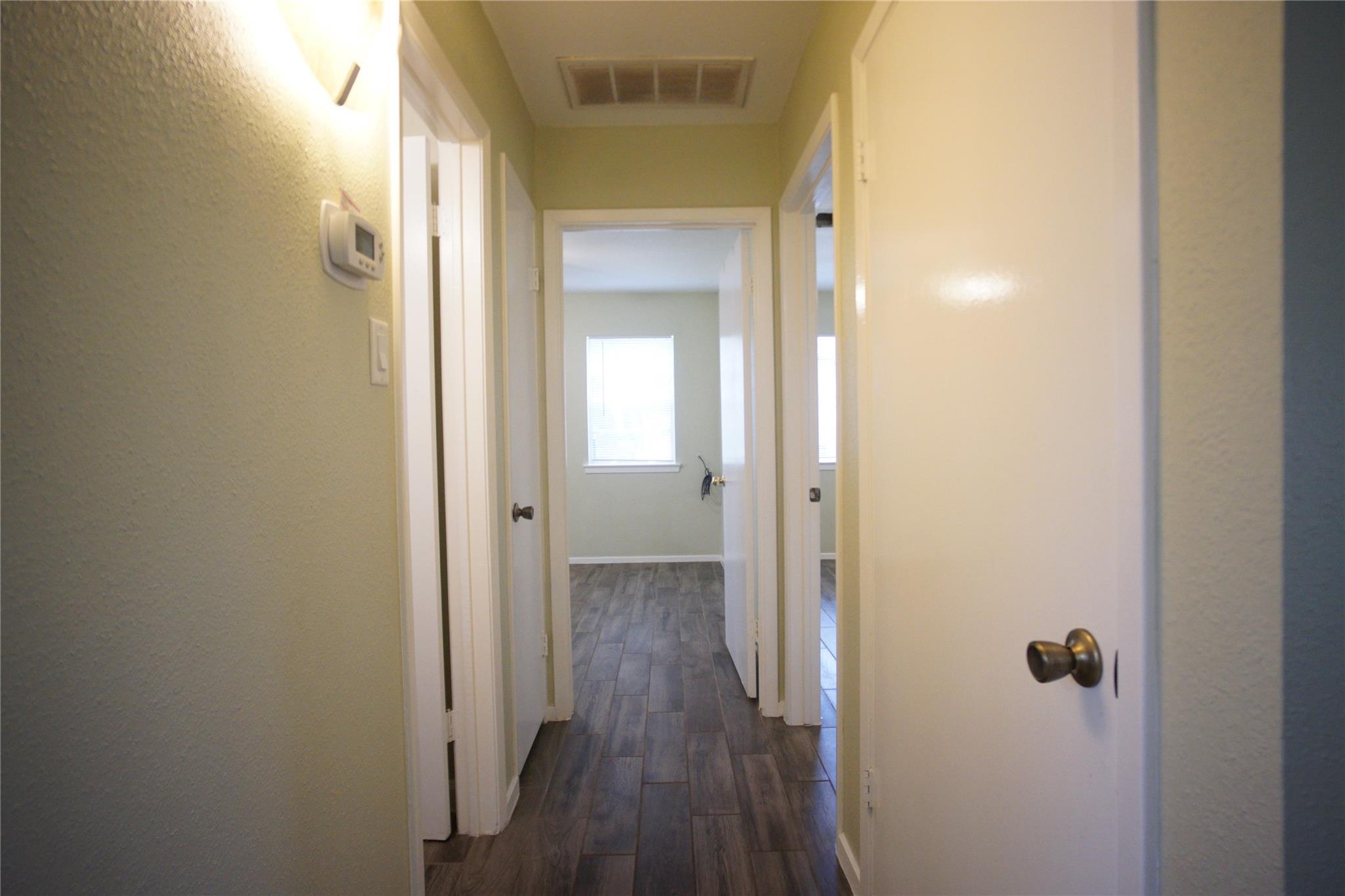 12725 Dakota Ln # B, Austin, TX 78729