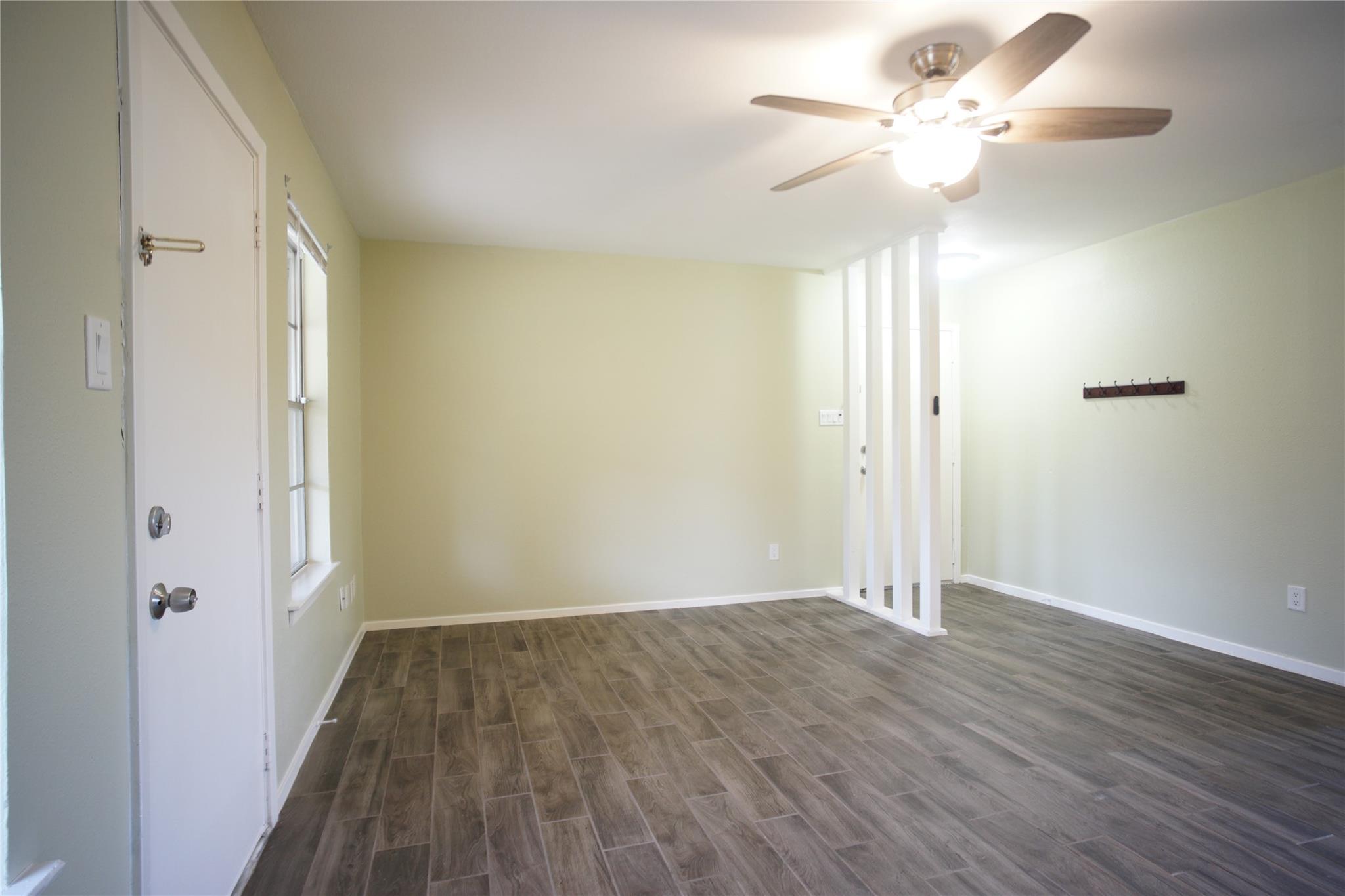 12725 Dakota Ln # B, Austin, TX 78729