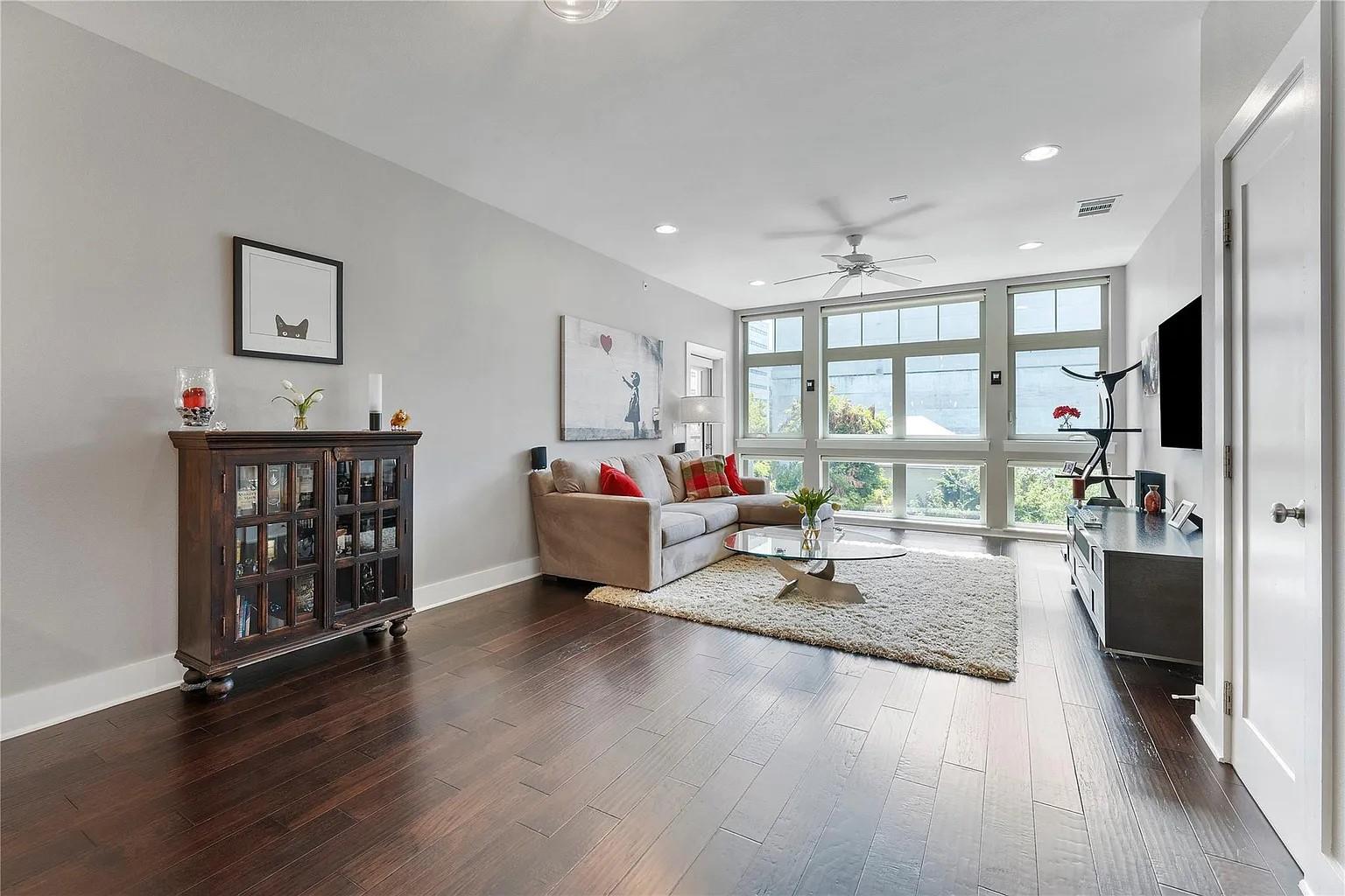 908 Nueces St # 31, Austin, TX 78701