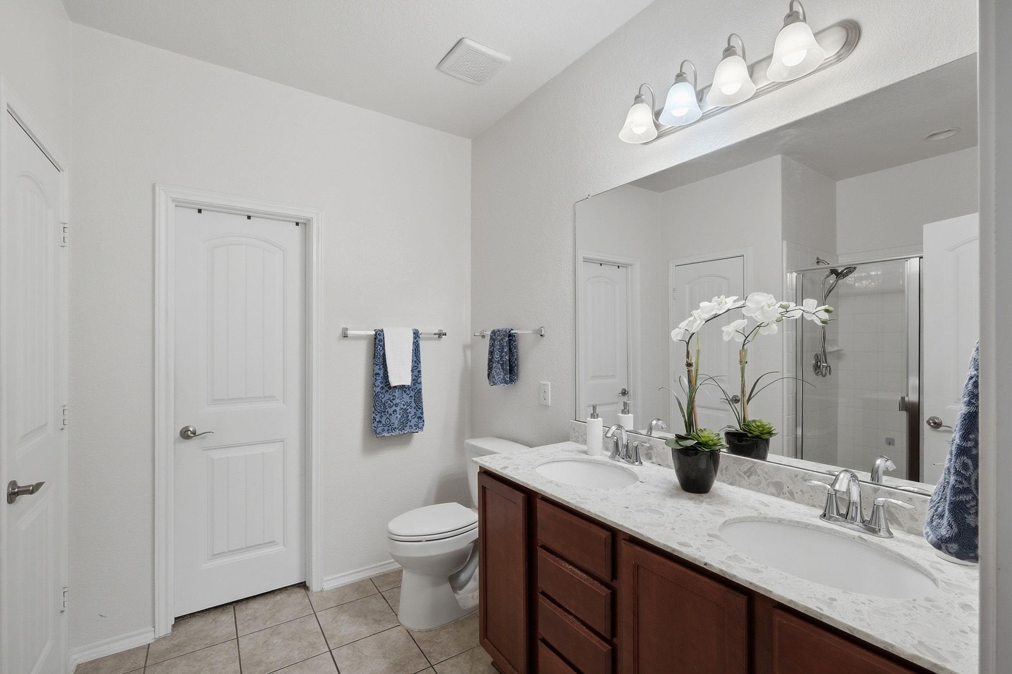 1200 Hyde Park Dr, Round Rock, TX 78665