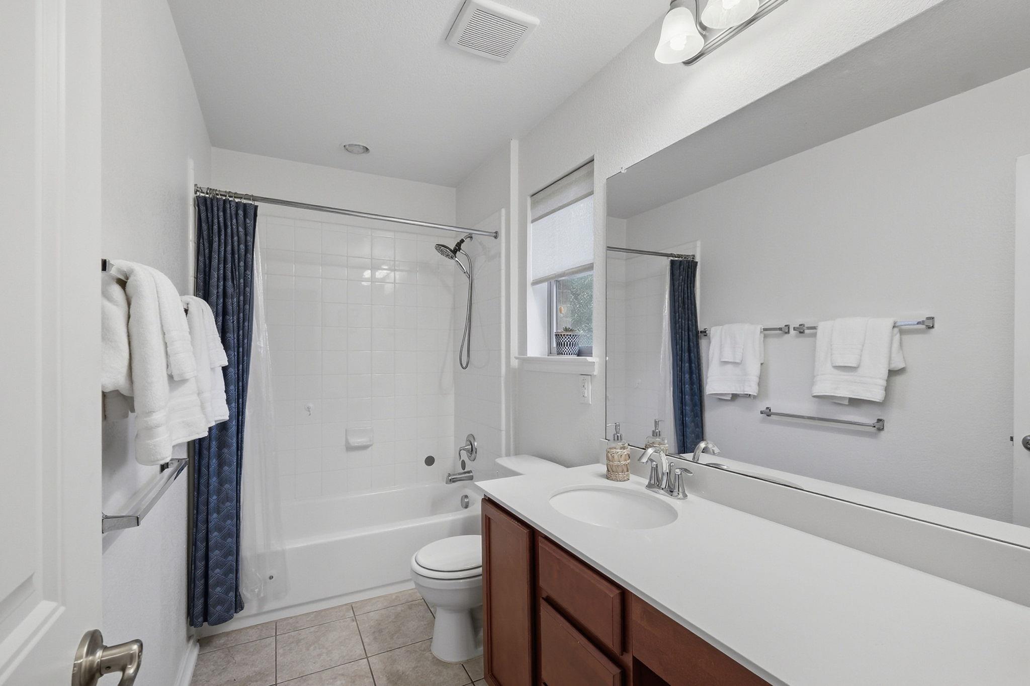 1200 Hyde Park Dr, Round Rock, TX 78665