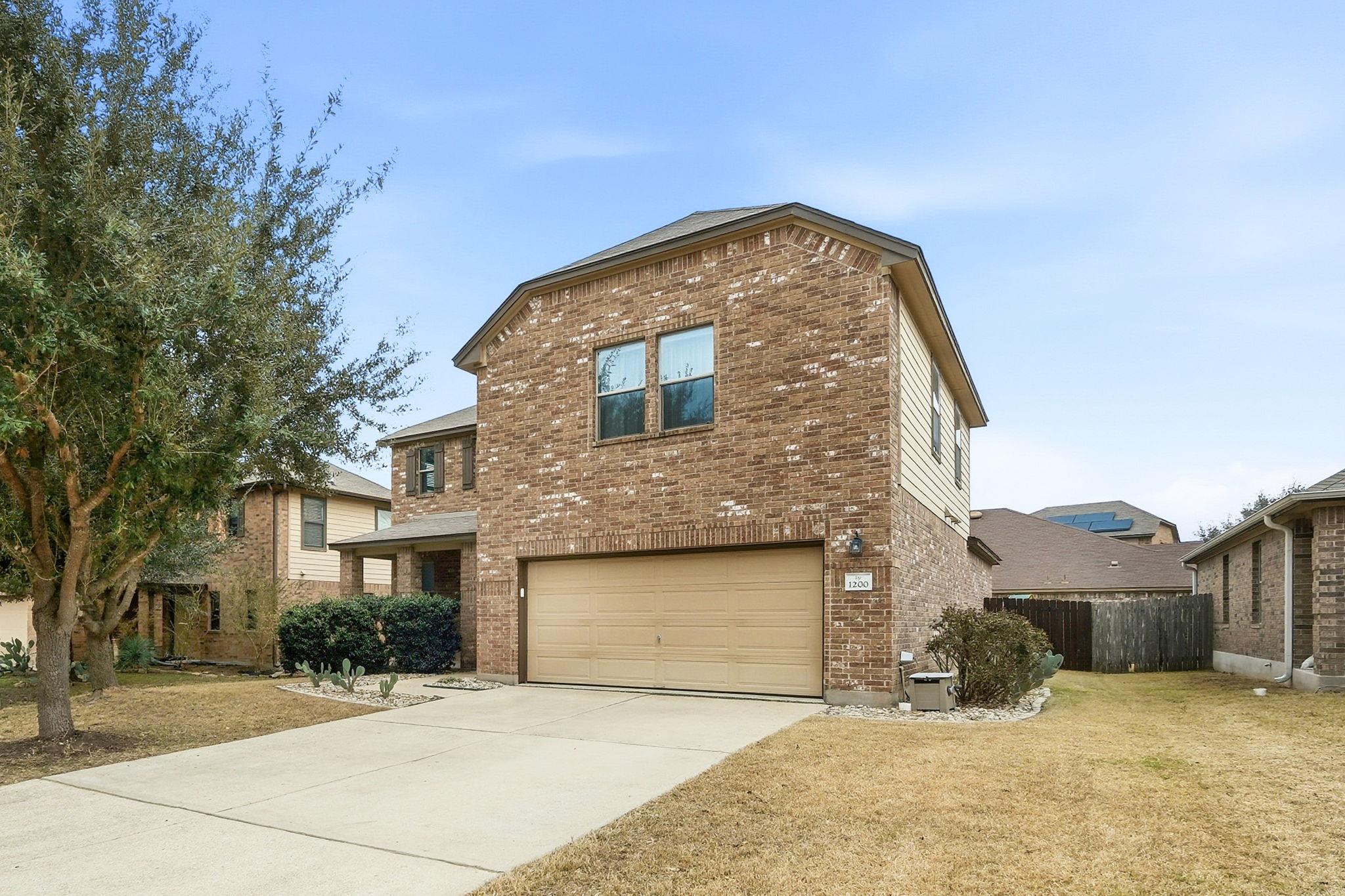 1200 Hyde Park Dr, Round Rock, TX 78665
