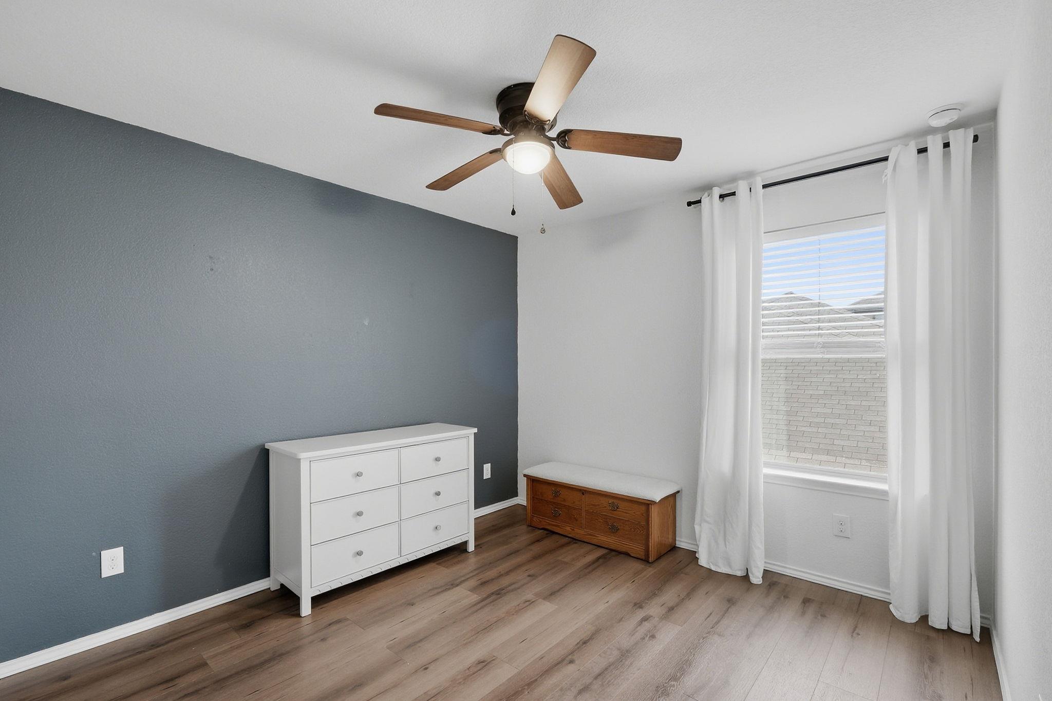 1200 Hyde Park Dr, Round Rock, TX 78665